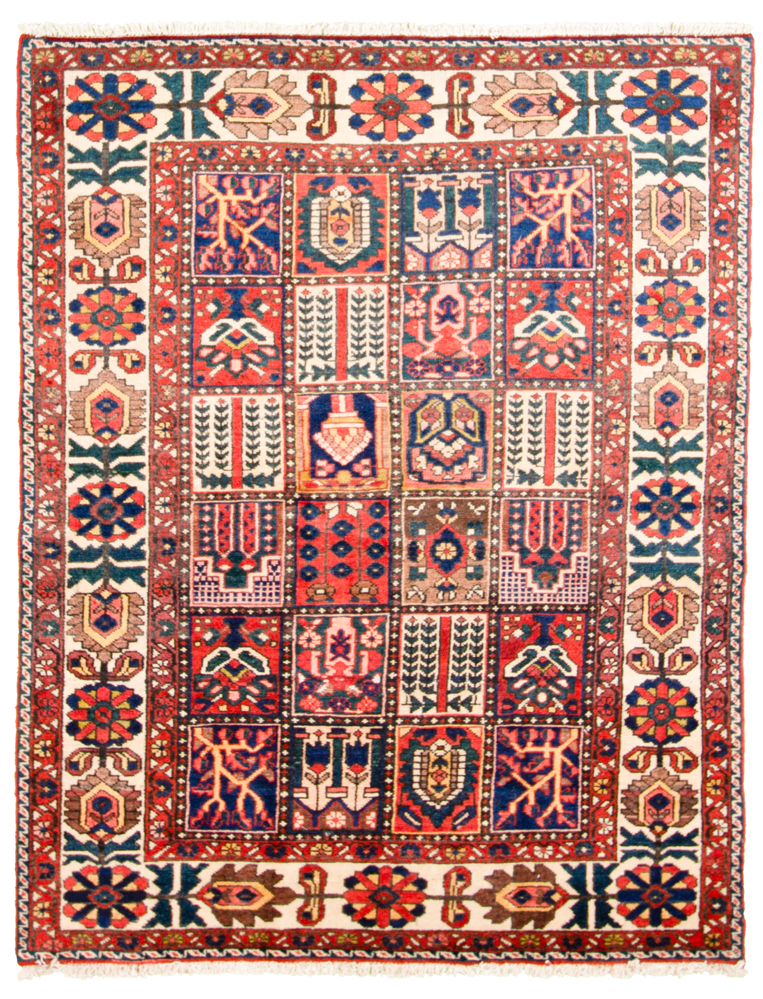 Hand-knotted Bakhtiar  Wool Rug 5'5" x 6'9" Size: 5'5" x 6'9"  