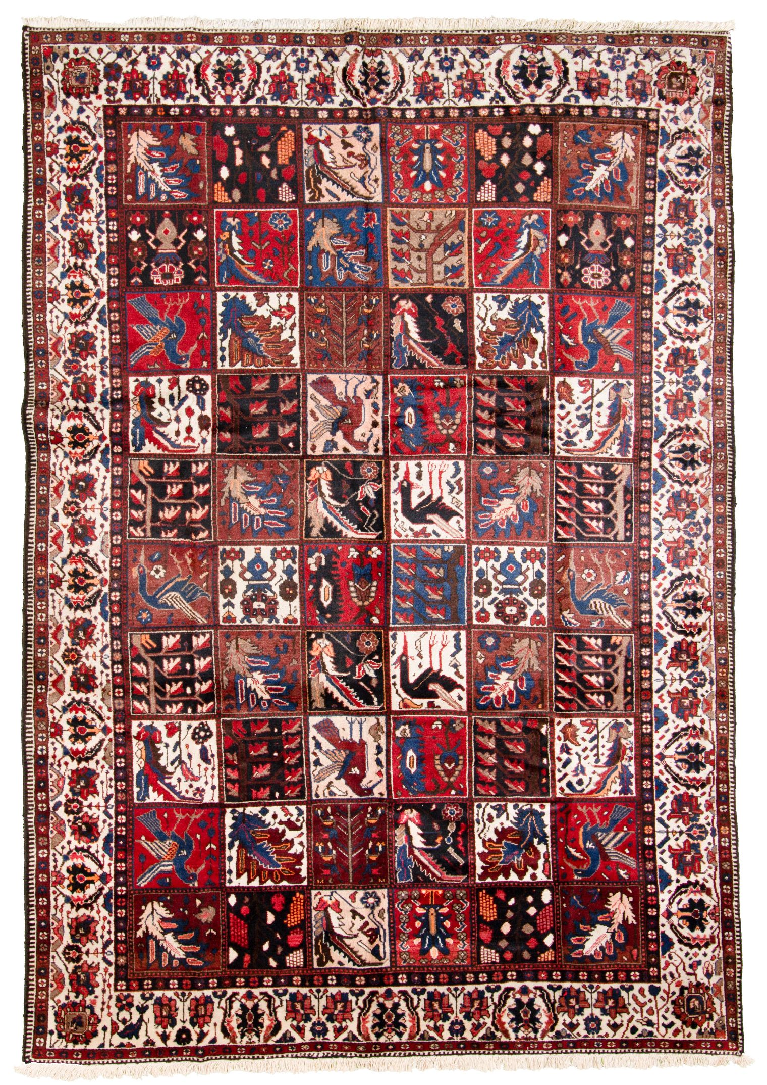 Hand-knotted Bakhtiar  Wool Rug 7'0" x 10'0" Size: 7'0" x 10'0"  
