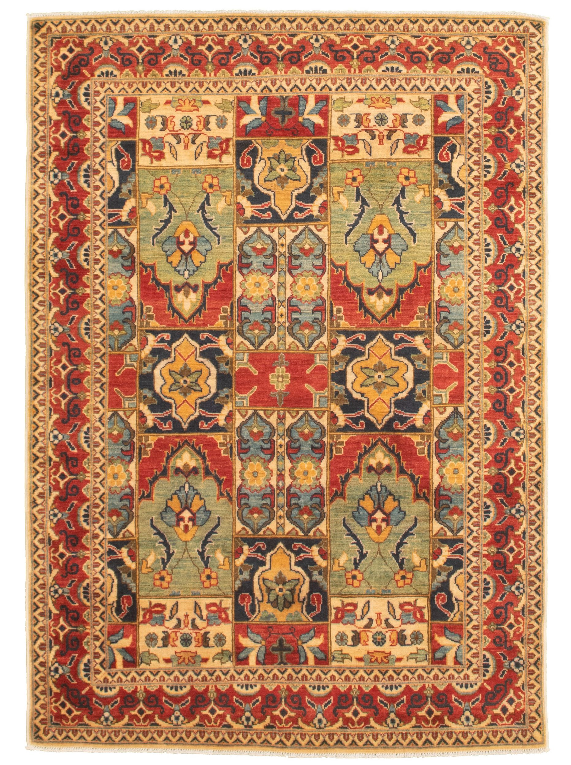 Hand-knotted Finest Gazni Red  Rug 4'10" x 6'9"  Size: 4'10" x 6'9"  