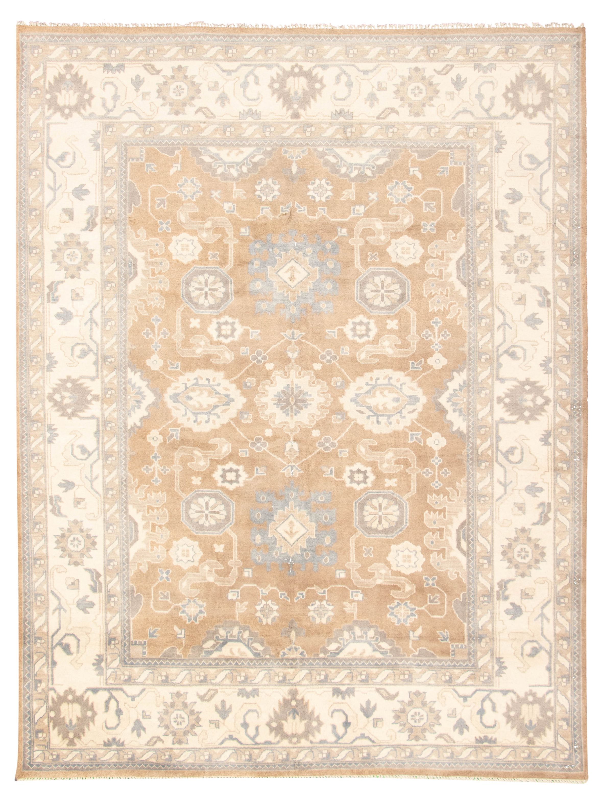 Hand-knotted Royal Ushak Brown Wool Rug 9'1" x 11'11" Size: 9'1" x 11'11"  