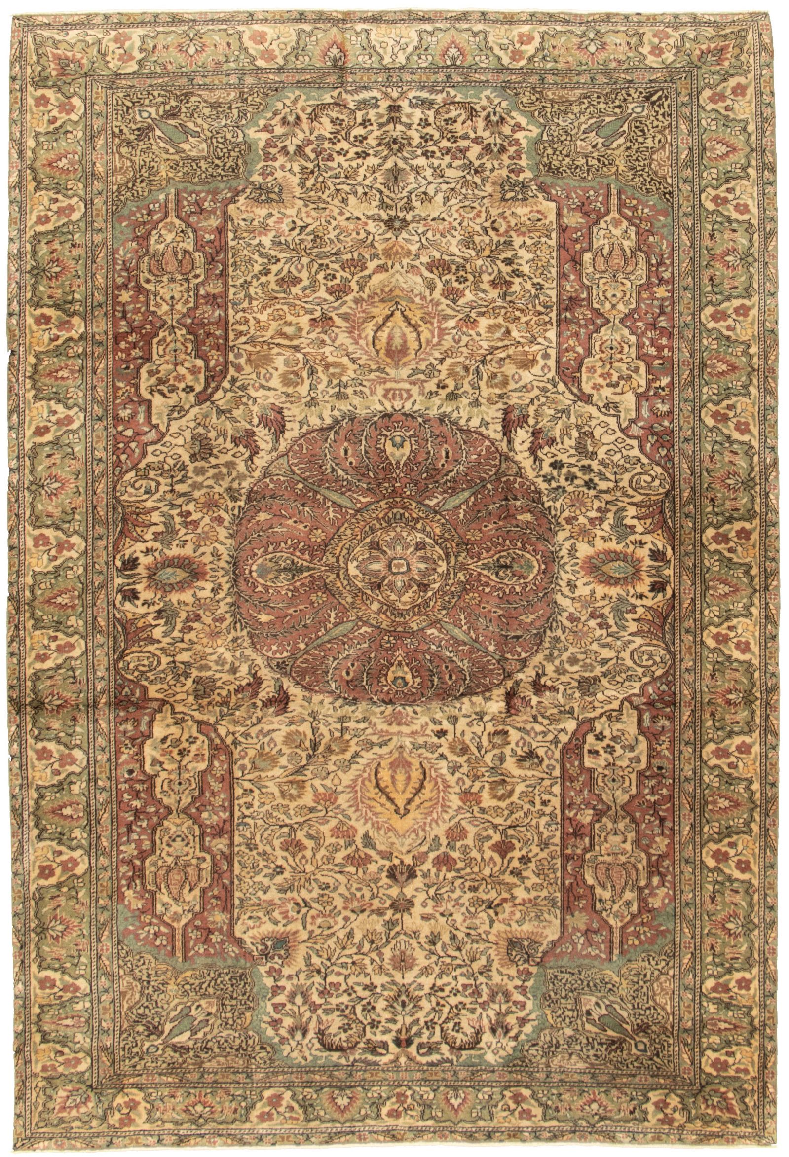 Hand-knotted Keisari Vintage Ivory Wool Rug 6'5" x 9'4"  Size: 6'5" x 9'4"  