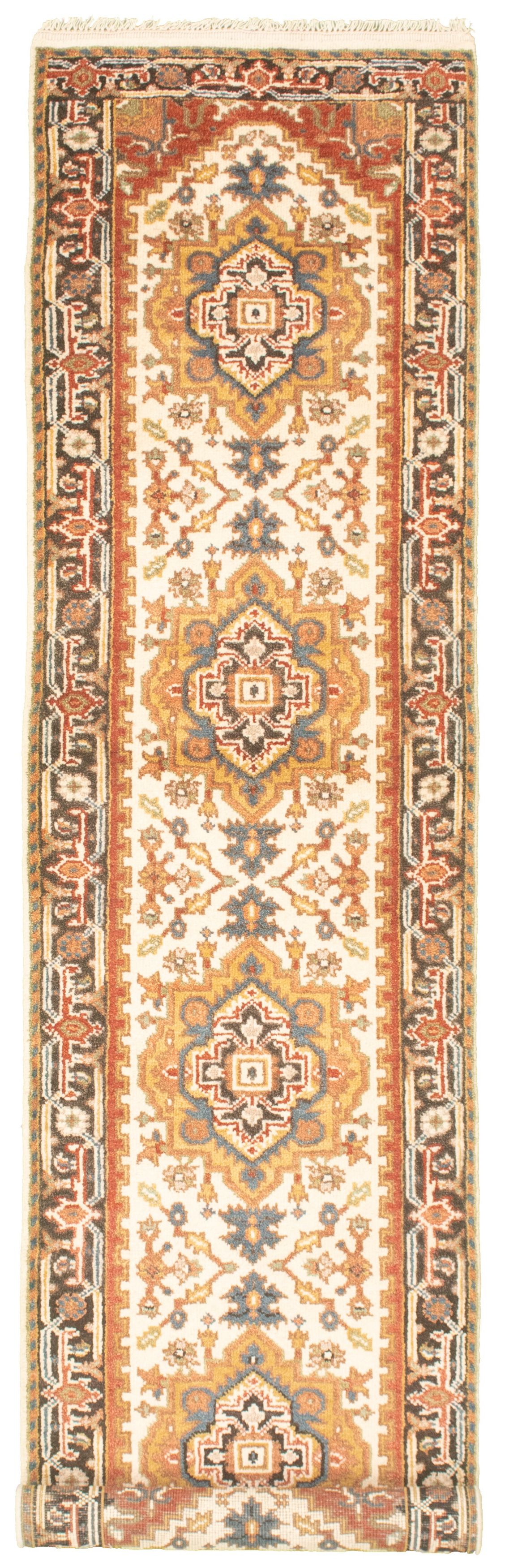 Hand-knotted Serapi Heritage I Cream Wool Rug 2'7" x 10'1" Size: 2'7" x 10'1"  