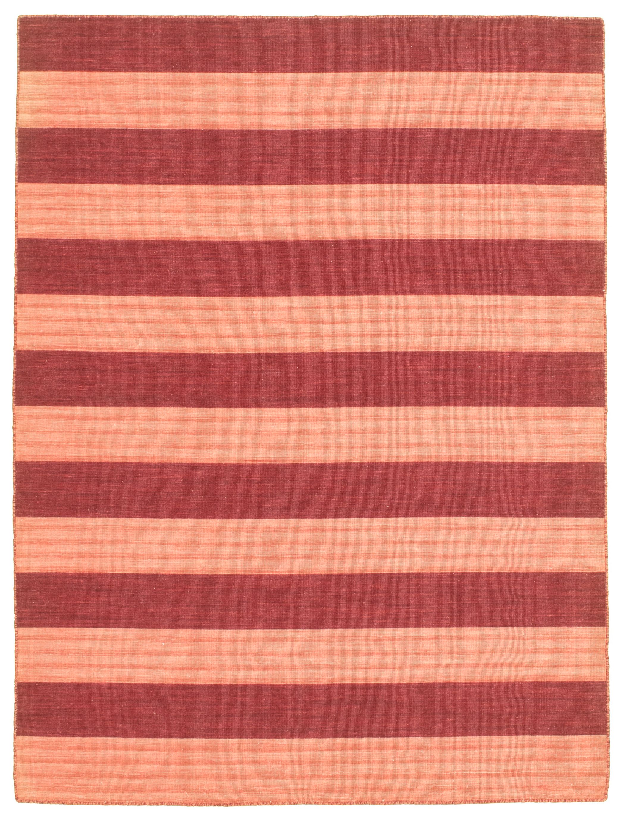 Hand woven Manhattan Dark Red, Salmon Wool Tapestry Kilim 5'1" x 7'11" Size: 5'1" x 7'11"  