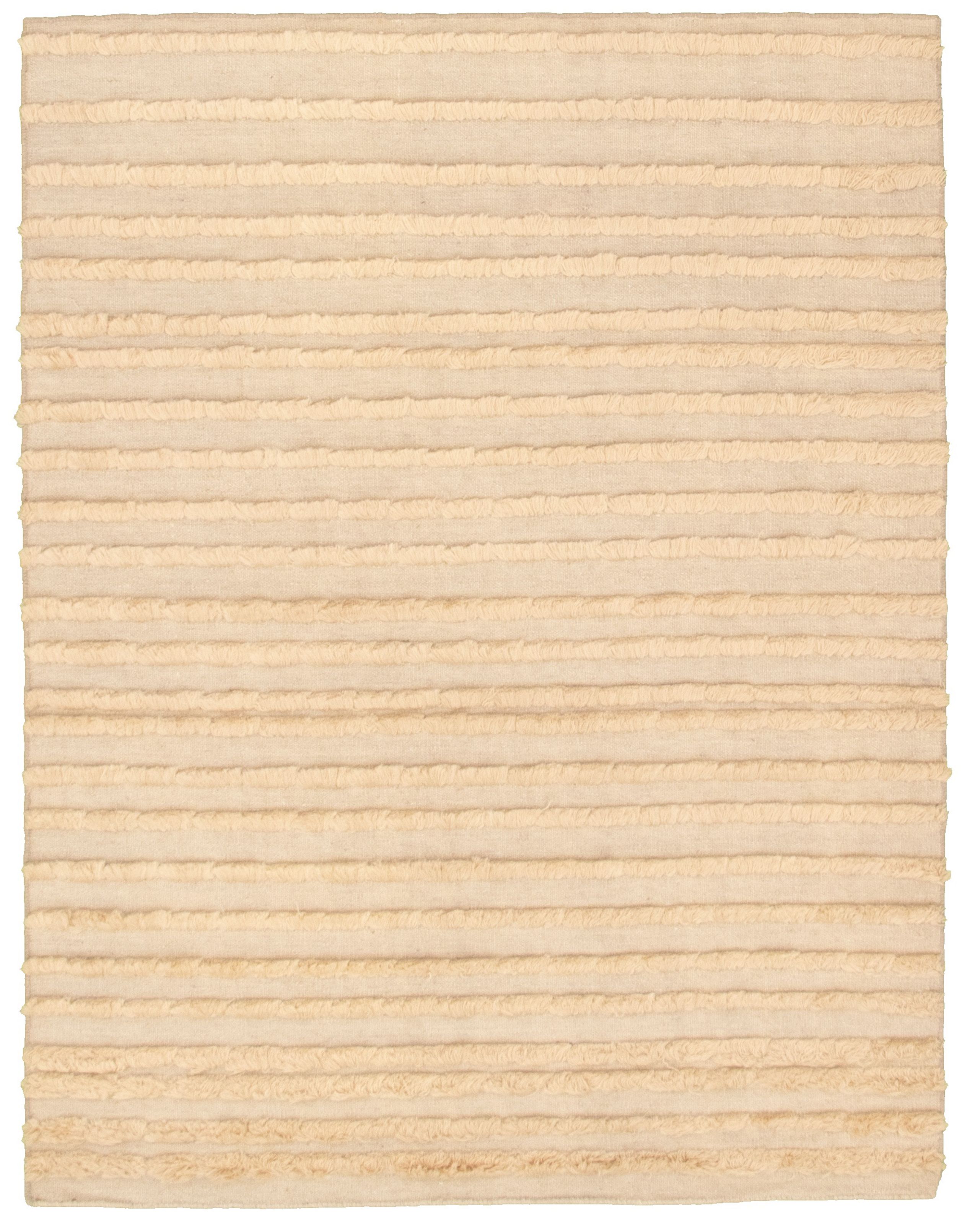 Hand woven Cambridge Ivory Wool Kilim 4'6" x 5'10" Size: 4'6" x 5'10"  