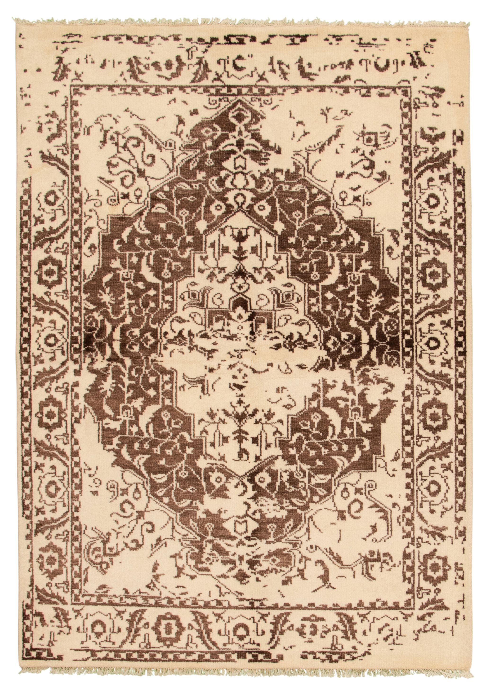 Hand-knotted La Seda Ivory Wool Rug 5'5" x 7'6" Size: 5'5" x 7'6"  