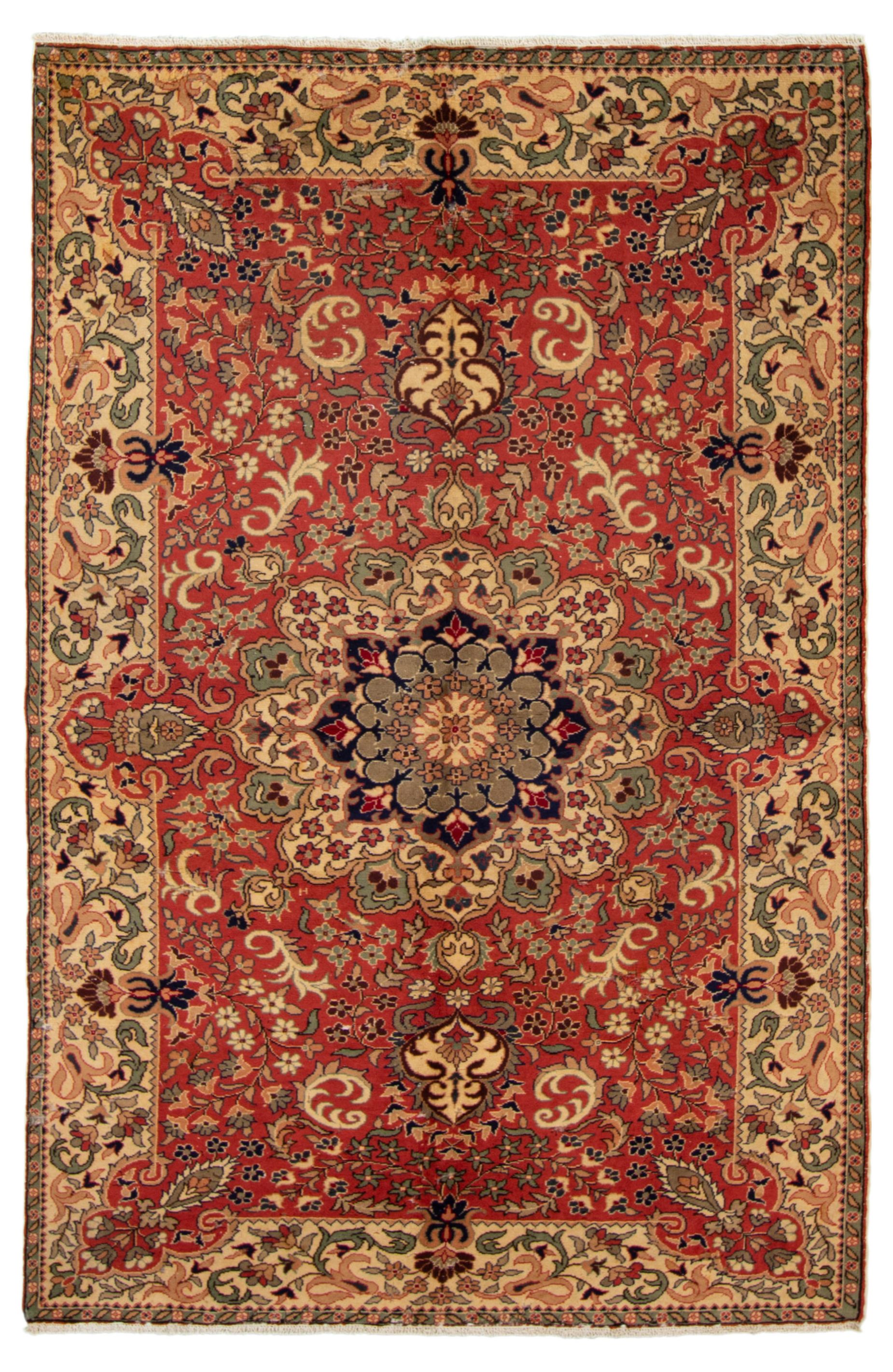 Hand-knotted Keisari Vintage Ivory, Red  Rug 4'9" x 7'3" Size: 4'9" x 7'3"  