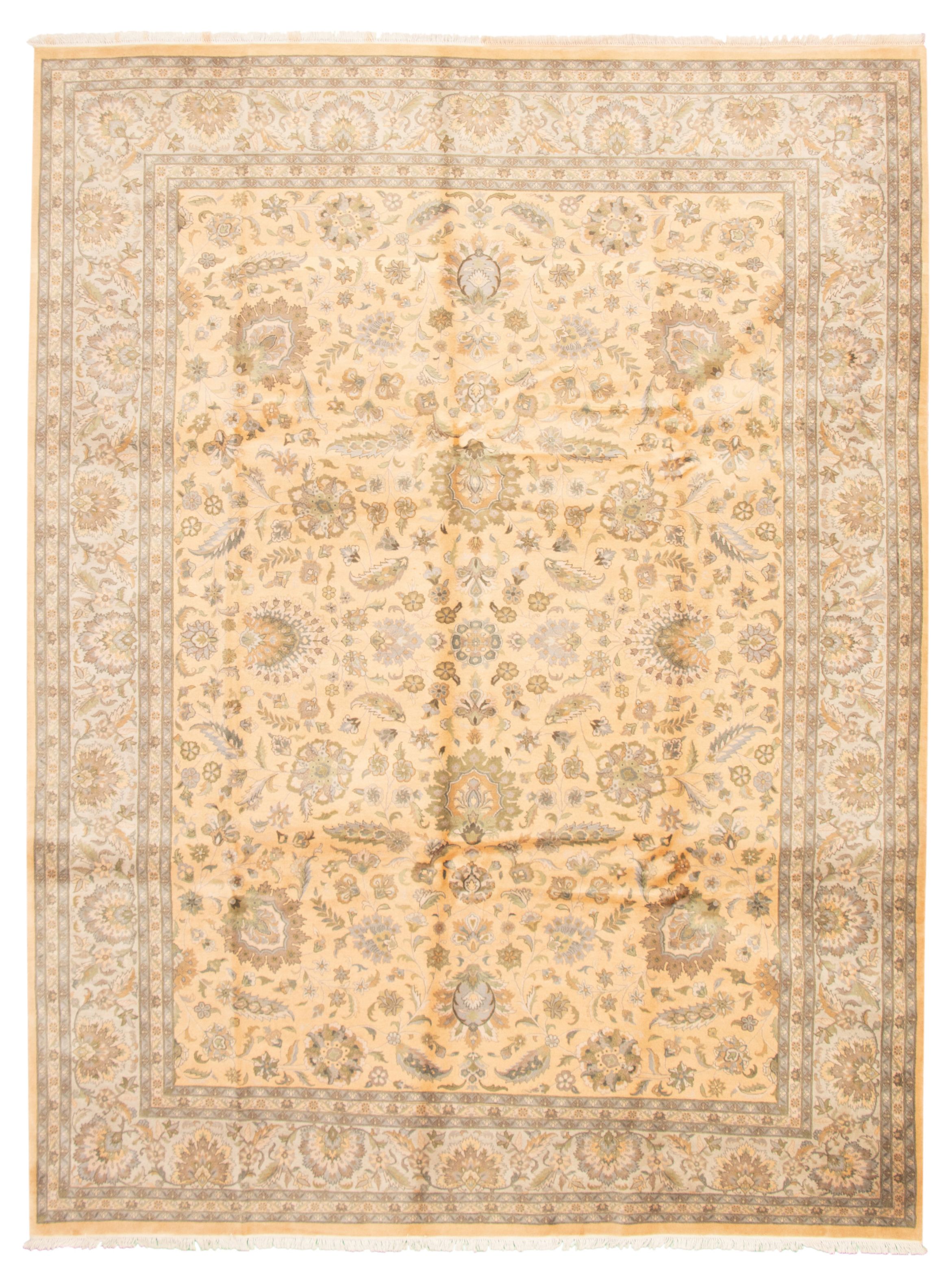 Hand-knotted Pako Persian 18/20 Light Gold Wool Rug 9'0" x 12'0" Size: 9'0" x 12'0"  