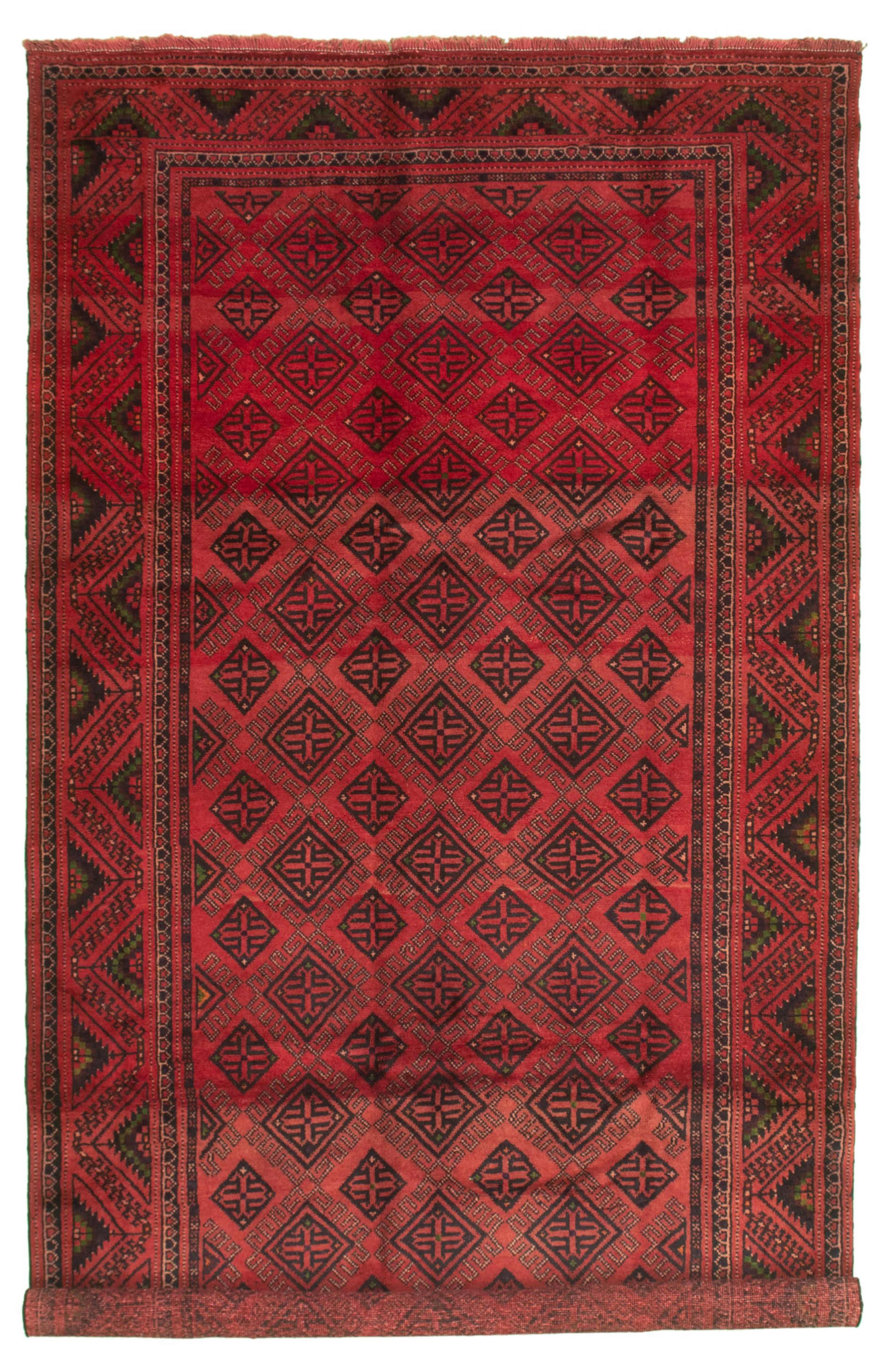 Hand-knotted Authentic Turkish Red Wool Rug 5'7" x 10'2" Size: 5'7" x 10'2"  