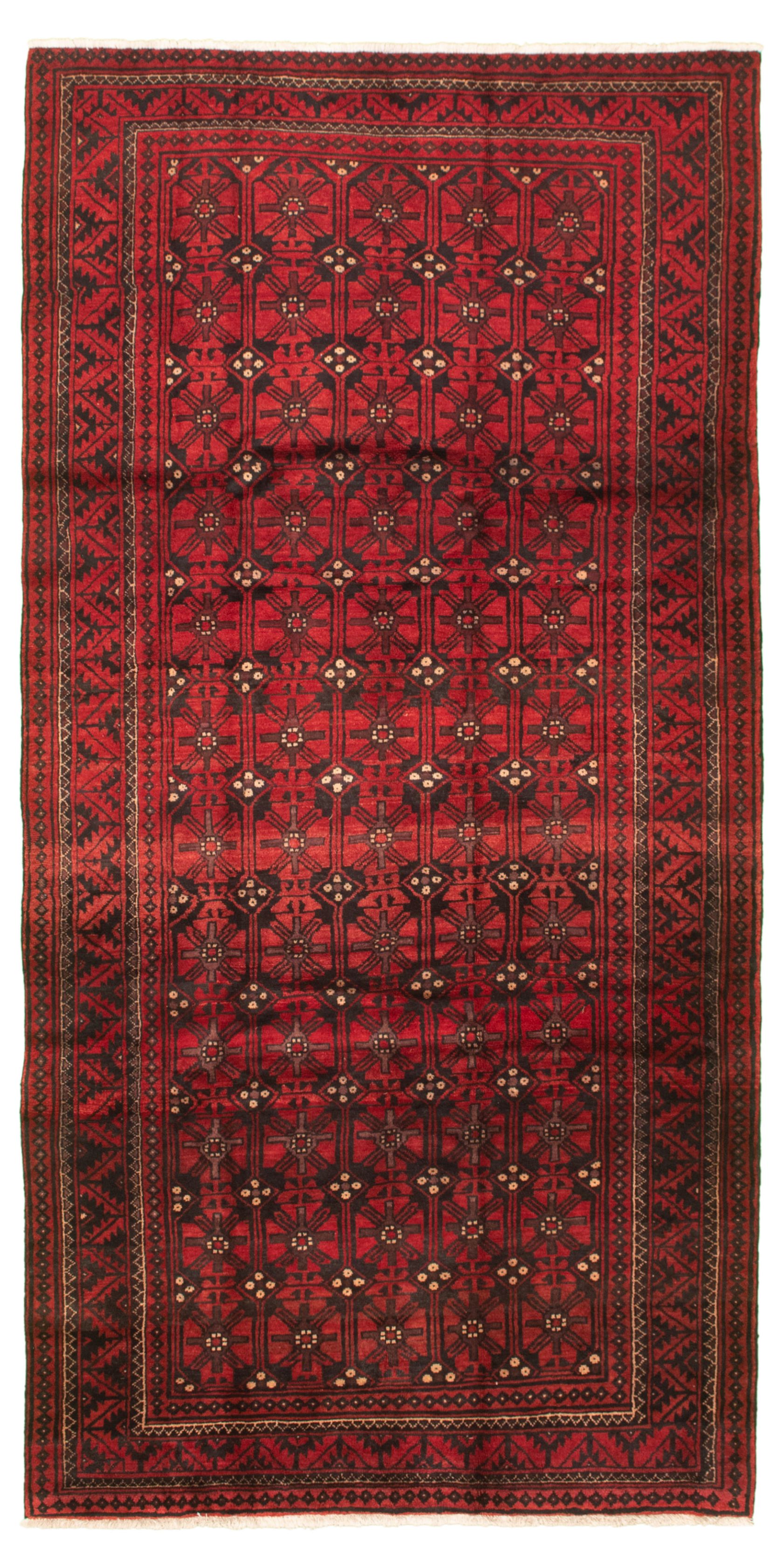 Hand-knotted Authentic Turkish Red Wool Rug 4'10" x 9'9" Size: 4'10" x 9'9"  