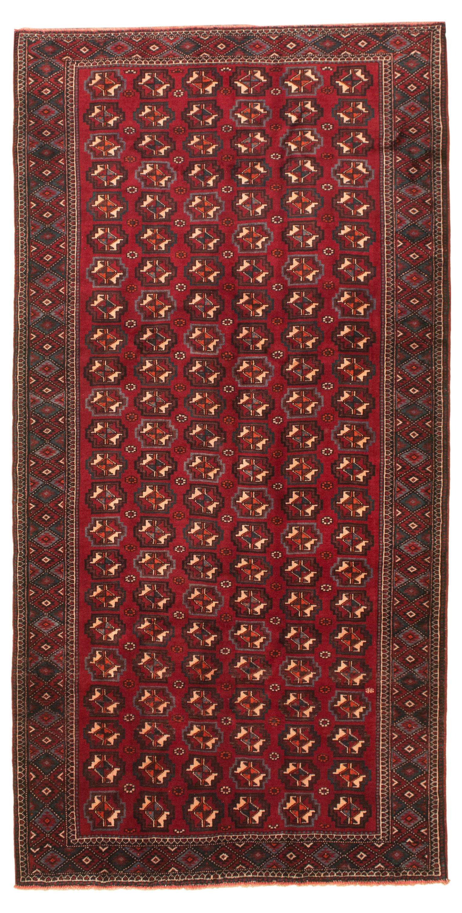 Hand-knotted Authentic Turkish Burgundy Wool Rug 4'11" x 9'11" Size: 4'11" x 9'11"  