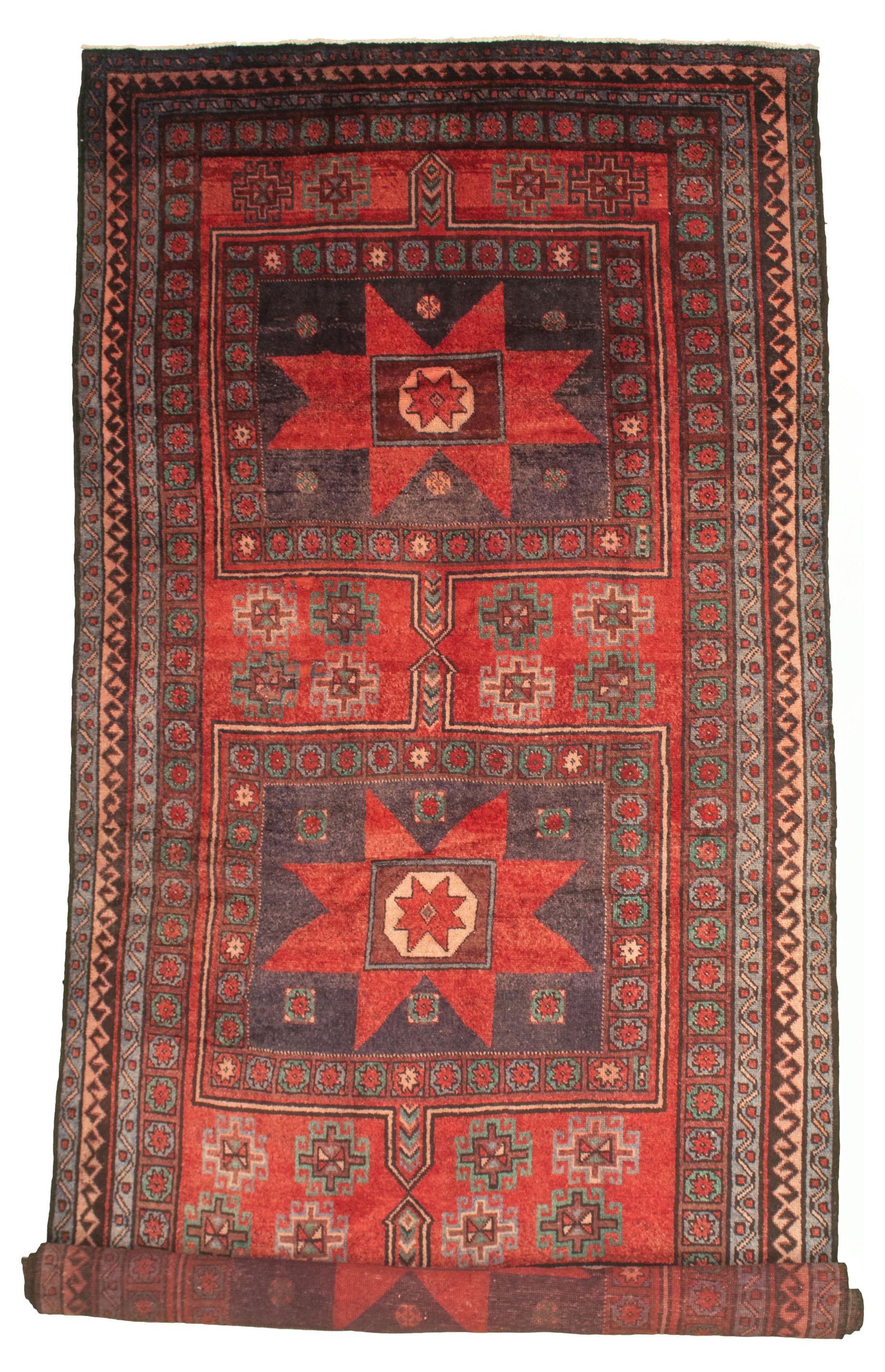 Hand-knotted Authentic Turkish Red Wool Rug 5'5" x 13'0" Size: 5'5" x 13'0"  