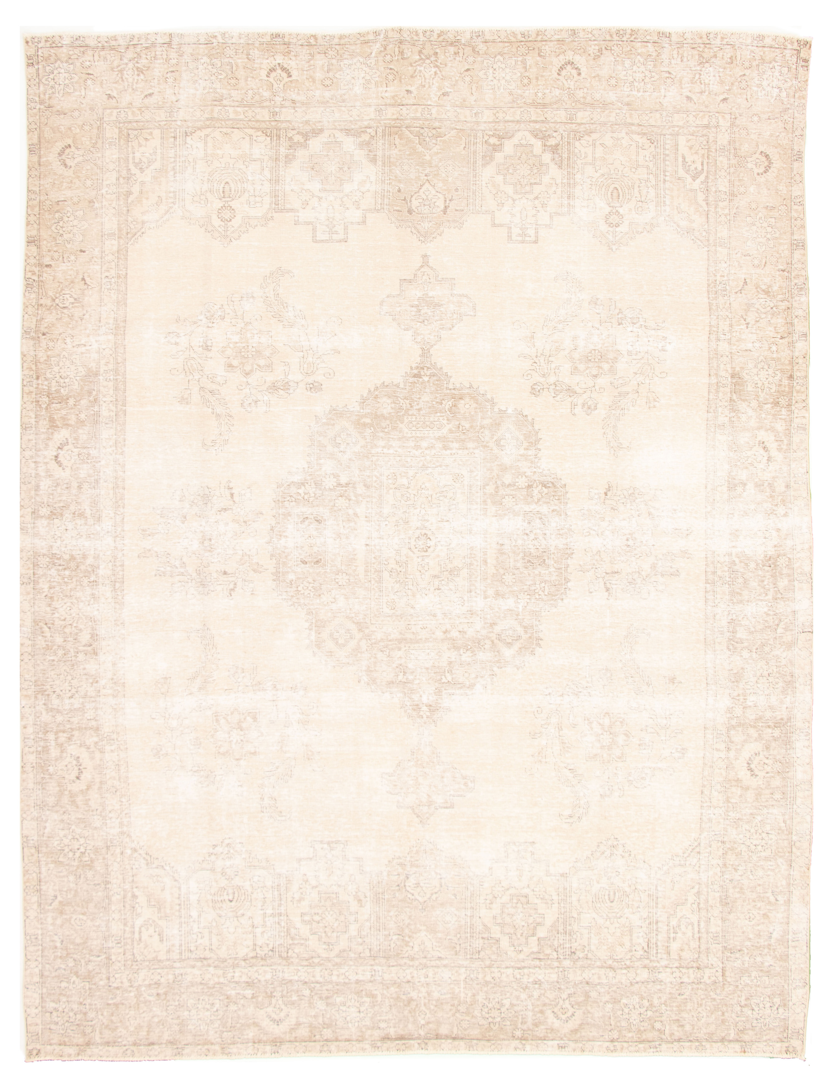 Hand-knotted Antalya Vintage Ivory Wool Rug 9'10" x 12'7" Size: 9'10" x 12'7"  