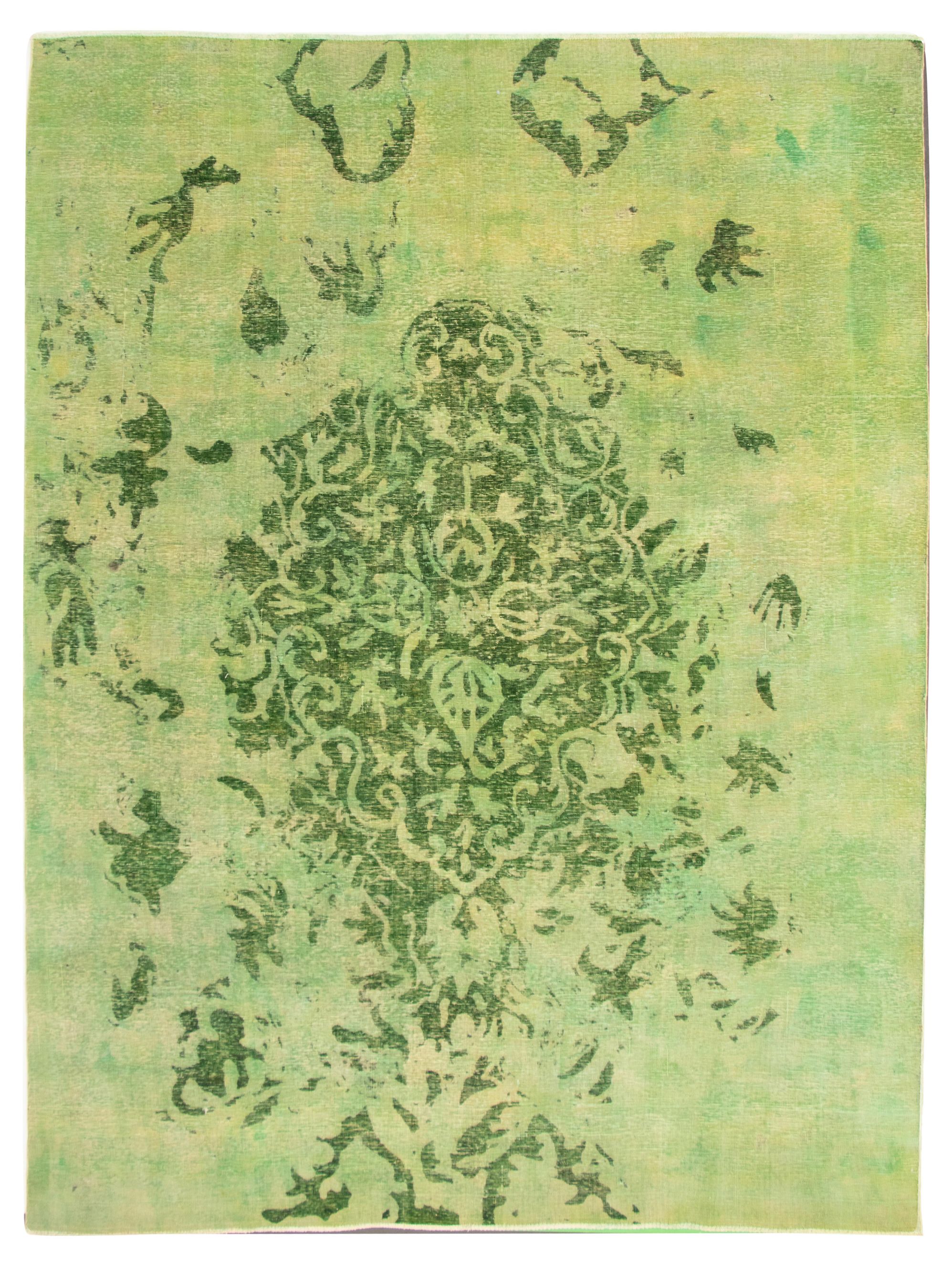 Hand-knotted Color Transition Light Green Wool Rug 9'2" x 12'0" Size: 9'2" x 12'0"  