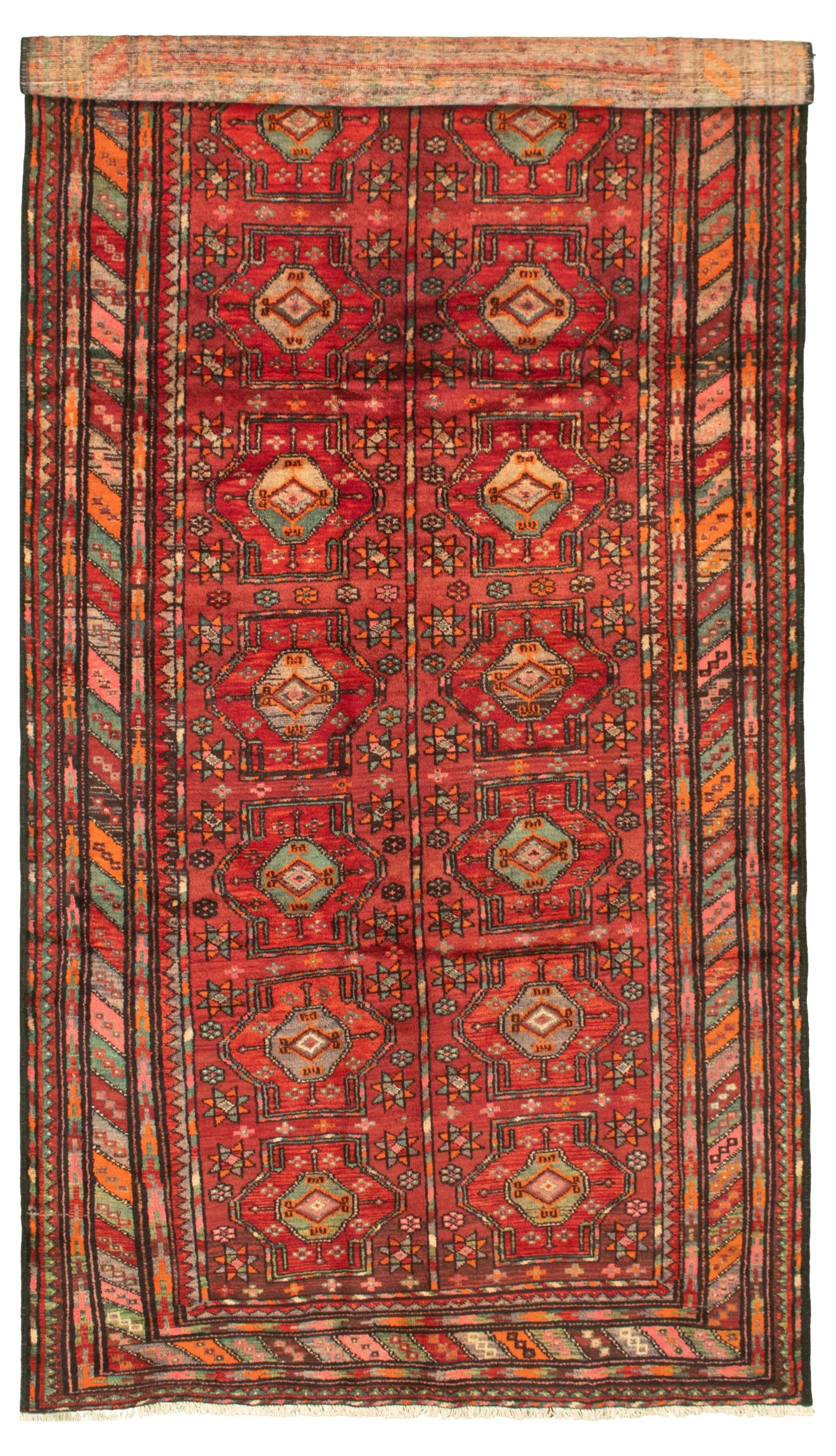 Hand-knotted Authentic Turkish Red Wool Rug 5'2" x 10'6" Size: 5'2" x 10'6"  