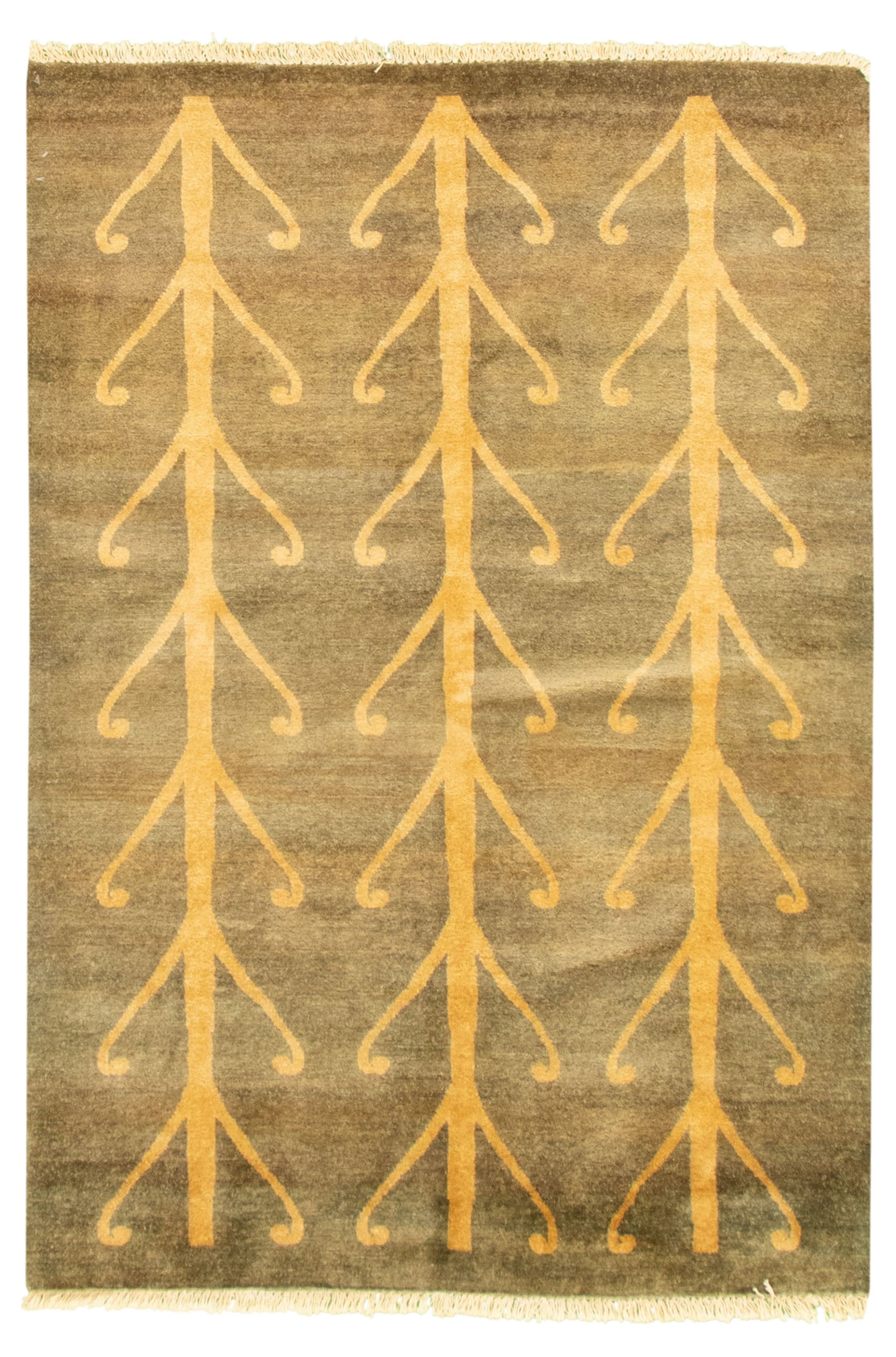 Hand-knotted Peshawar Ziegler Olive Wool Rug 4'3" x 5'10" Size: 4'3" x 5'10"  