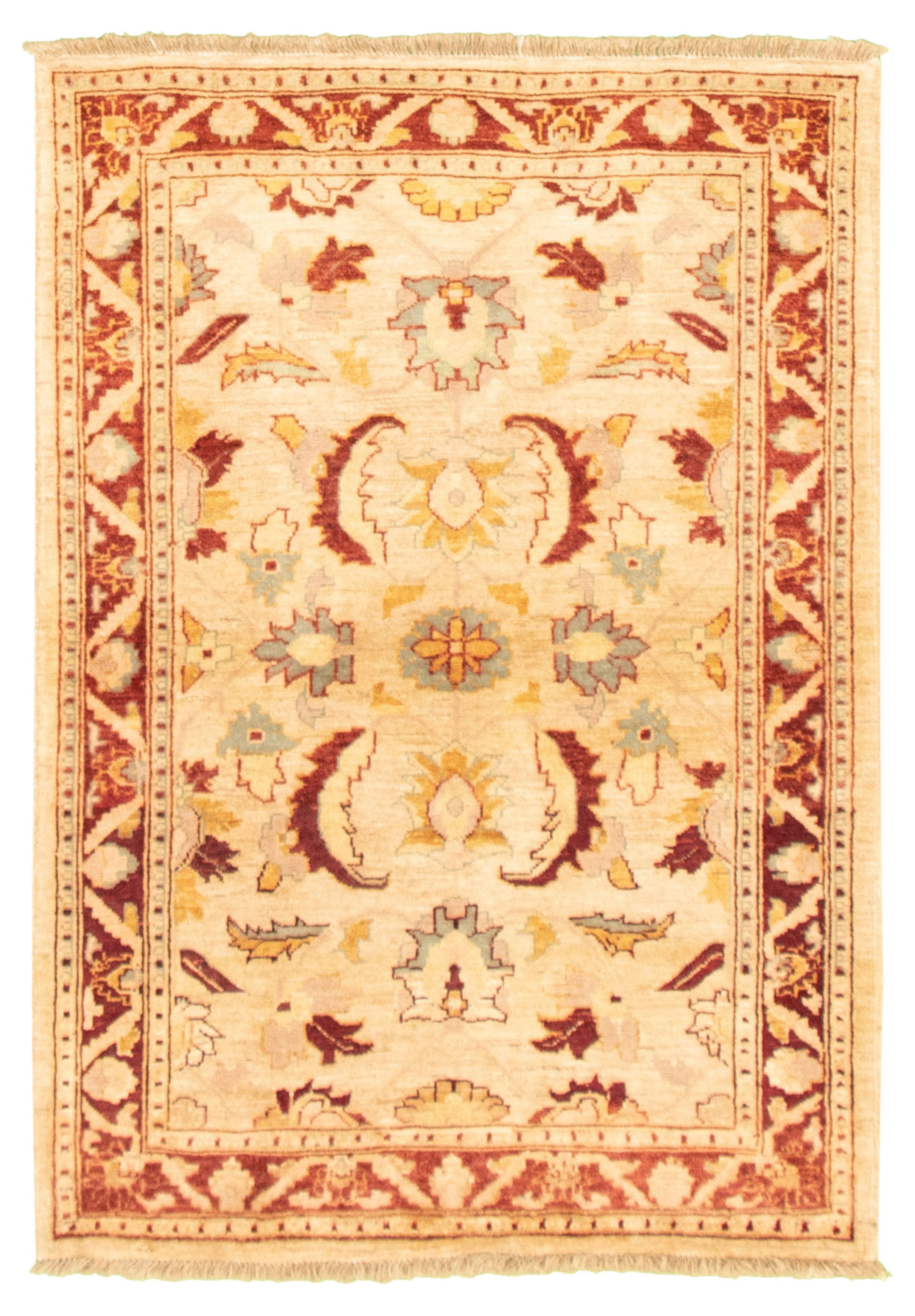 Hand-knotted Chobi Finest Cream Wool Rug 3'4" x 4'10" Size: 3'4" x 4'10"  