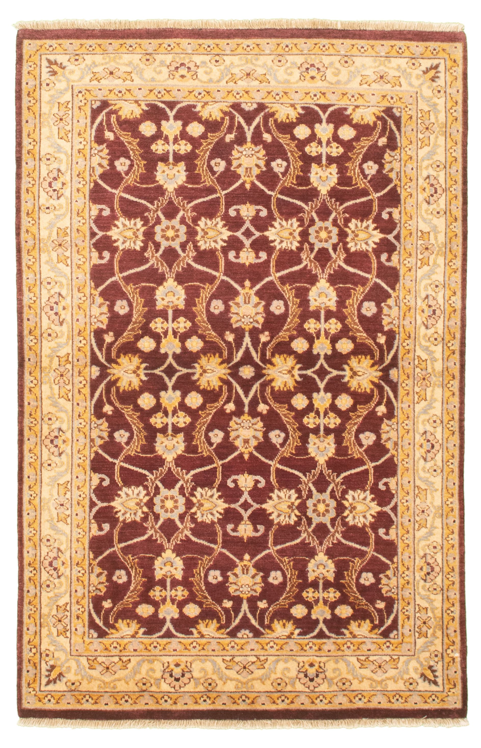 Hand-knotted Chobi Finest Burgundy Wool Rug 4'1" x 6'3" Size: 4'1" x 6'3"  