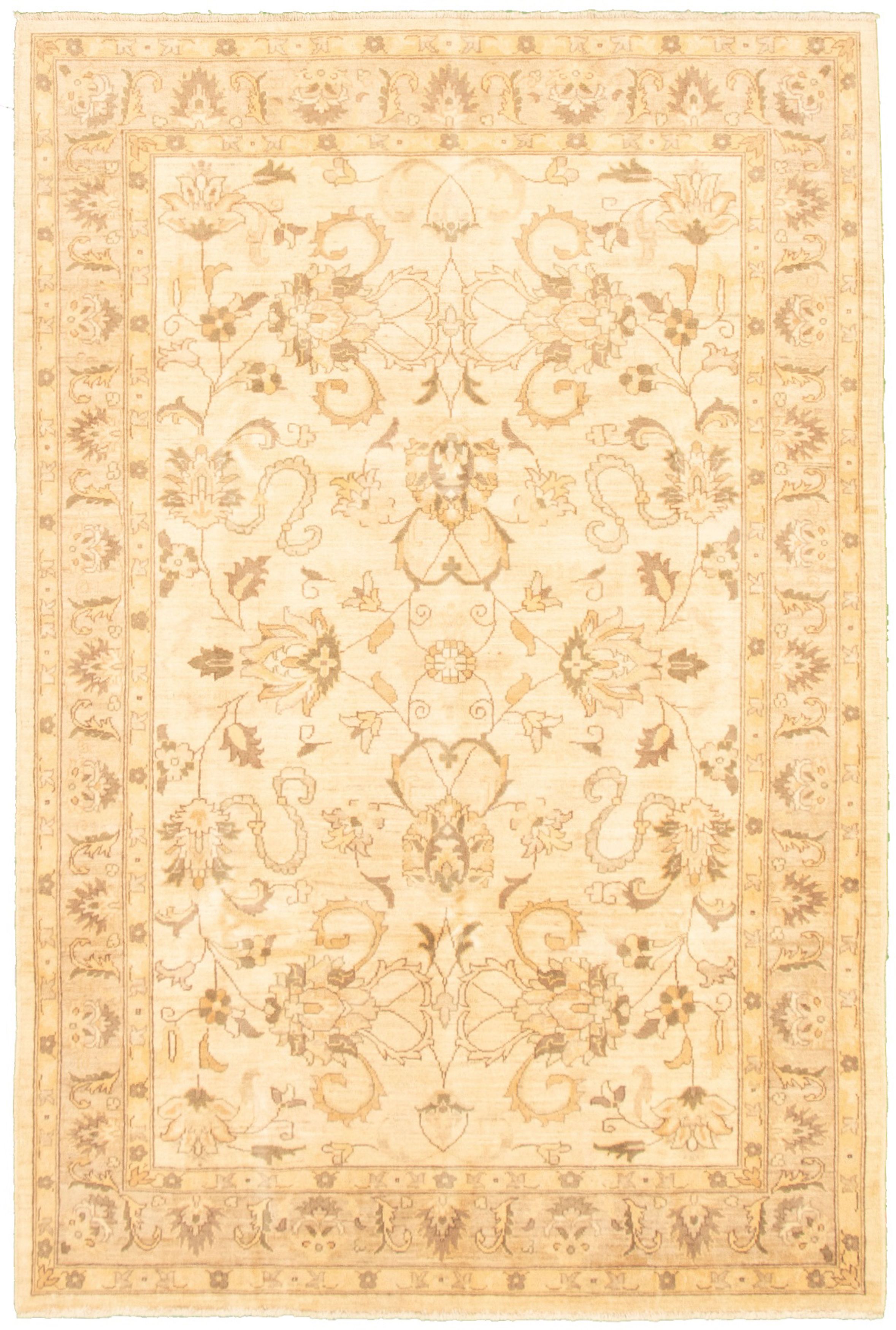 Hand-knotted Chobi Finest Ivory Wool Rug 5'10" x 8'10" Size: 5'10" x 8'10"  