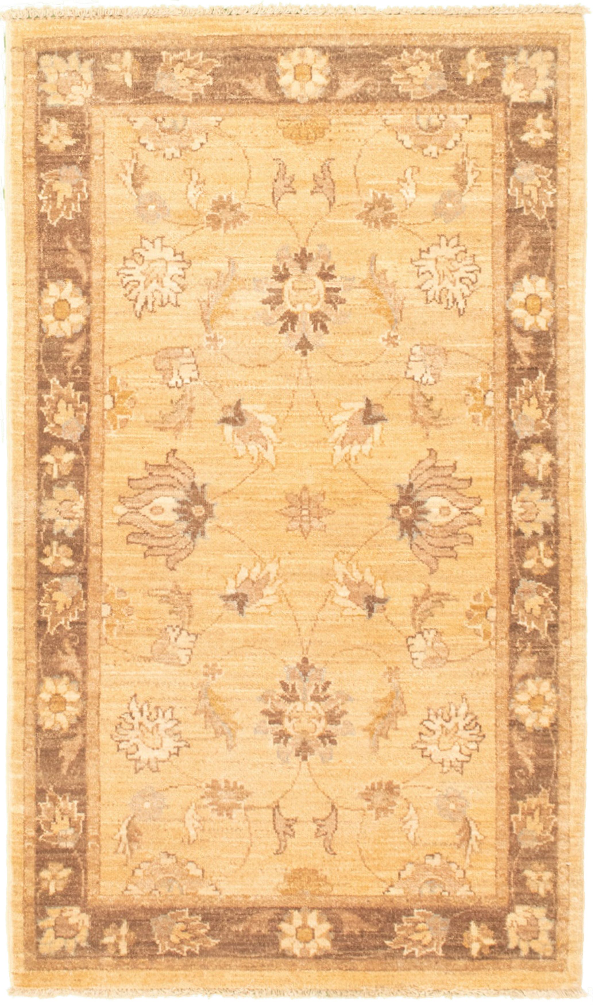 Hand-knotted Chobi Finest Tan Wool Rug 3'0" x 5'2" Size: 3'0" x 5'2"  