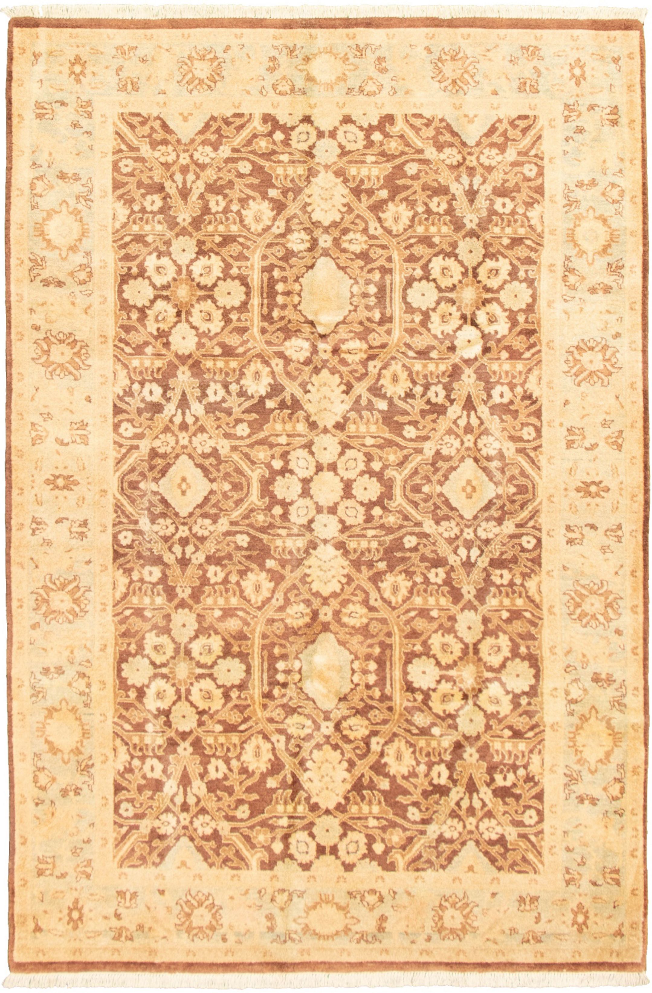 Hand-knotted Peshawar Oushak Brown Wool Rug 6'1" x 9'2" Size: 6'1" x 9'2"  