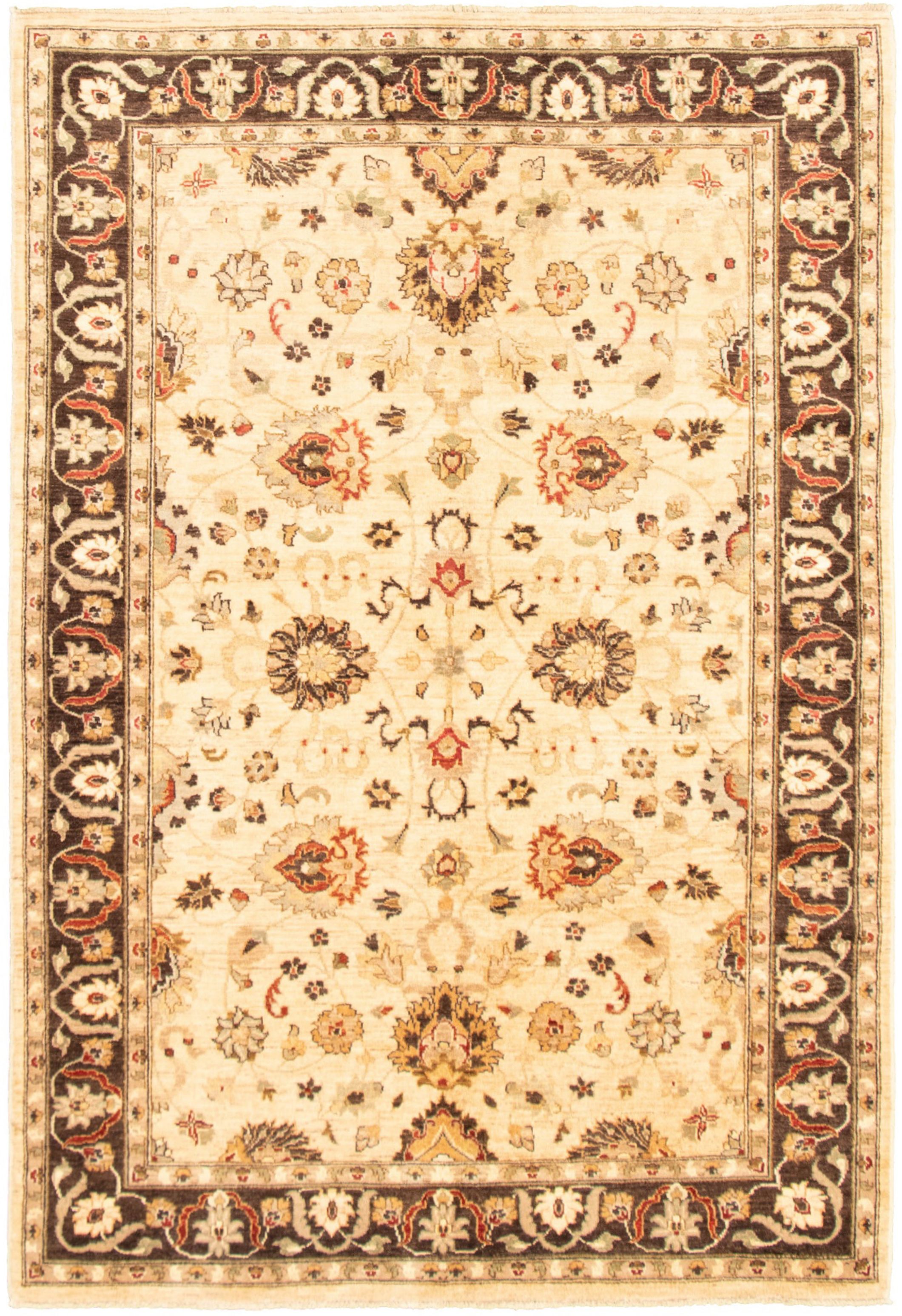 Hand-knotted Chobi Finest Ivory Wool Rug 6'1" x 9'2" Size: 6'1" x 9'2"  