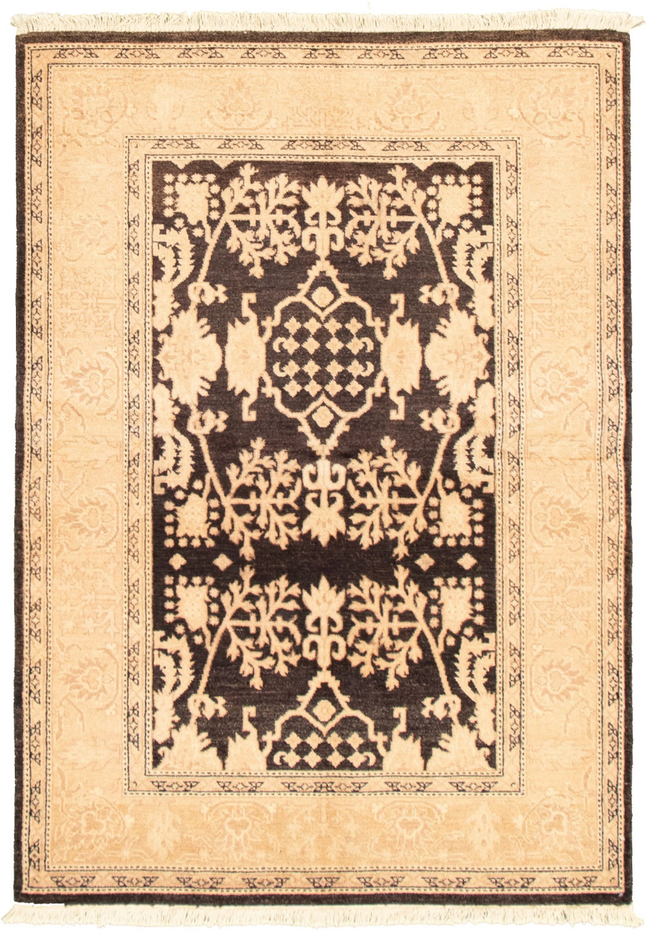 Hand-knotted Peshawar Ziegler Black Wool Rug 4'3" x 6'2" Size: 4'3" x 6'2"  