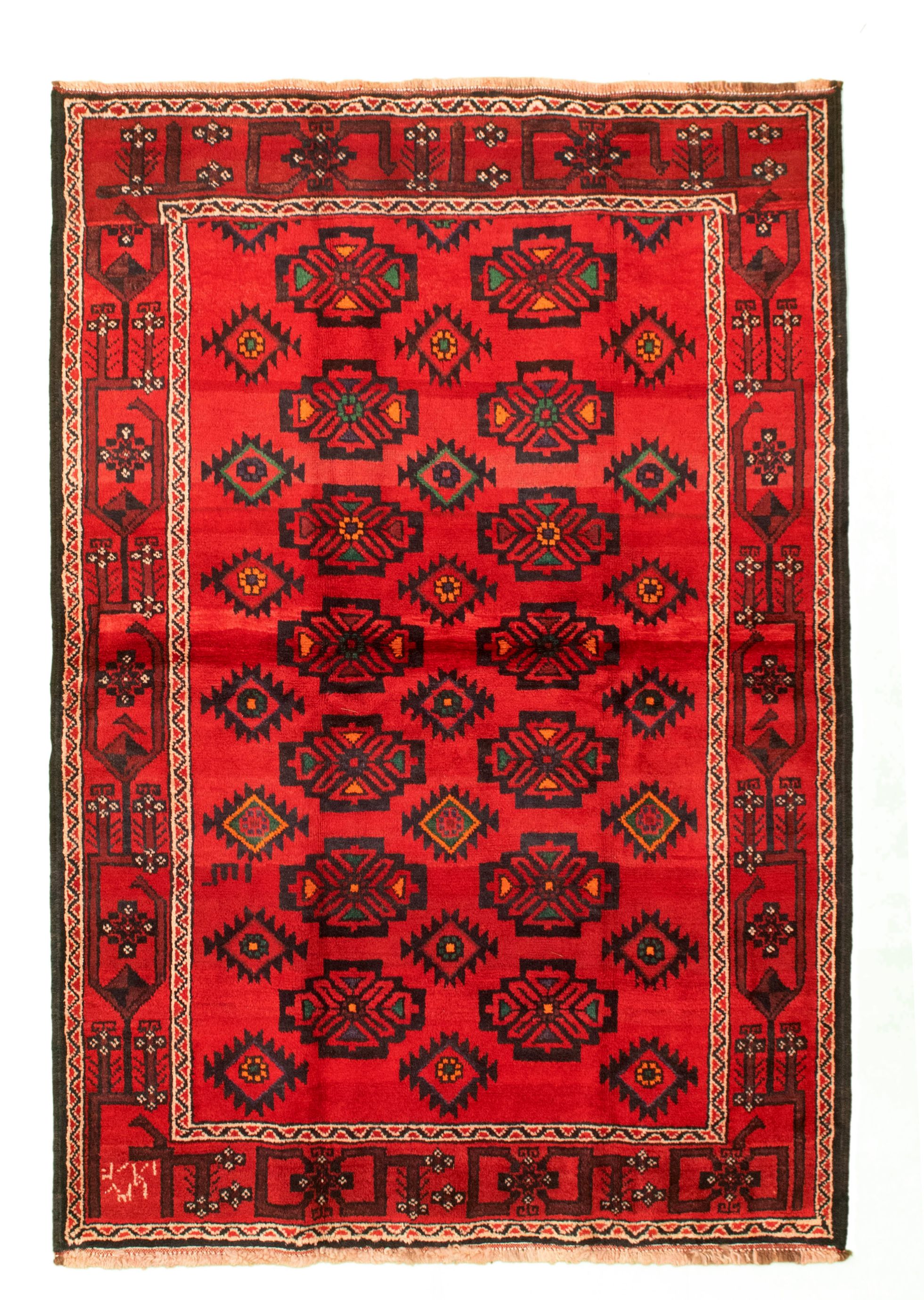 Hand-knotted Authentic Turkish Red Wool Rug 4'10" x 6'11" Size: 4'10" x 6'11"  