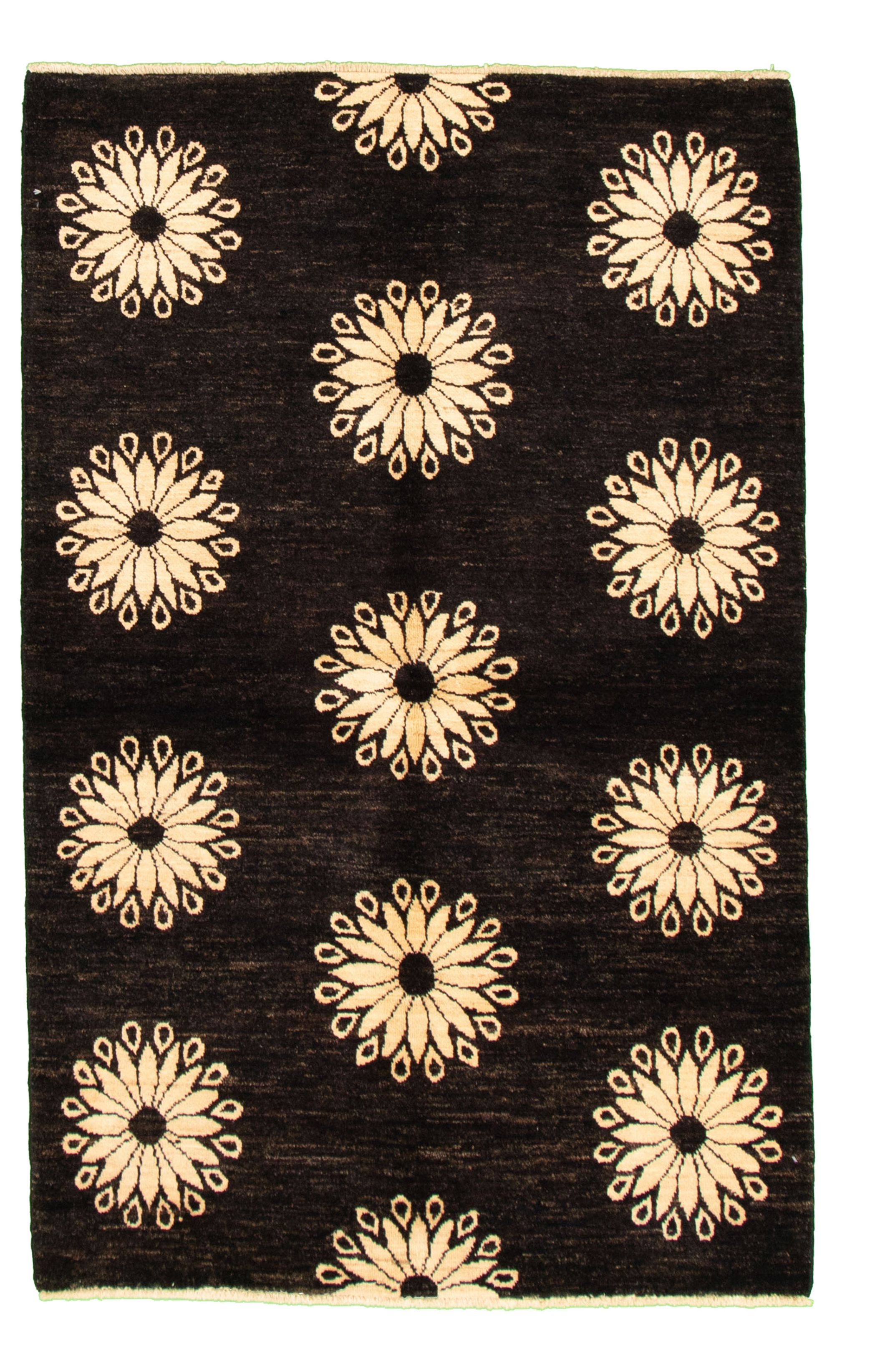 Hand-knotted Peshawar Ziegler Black Wool Rug 4'0" x 6'2" Size: 4'0" x 6'2"  