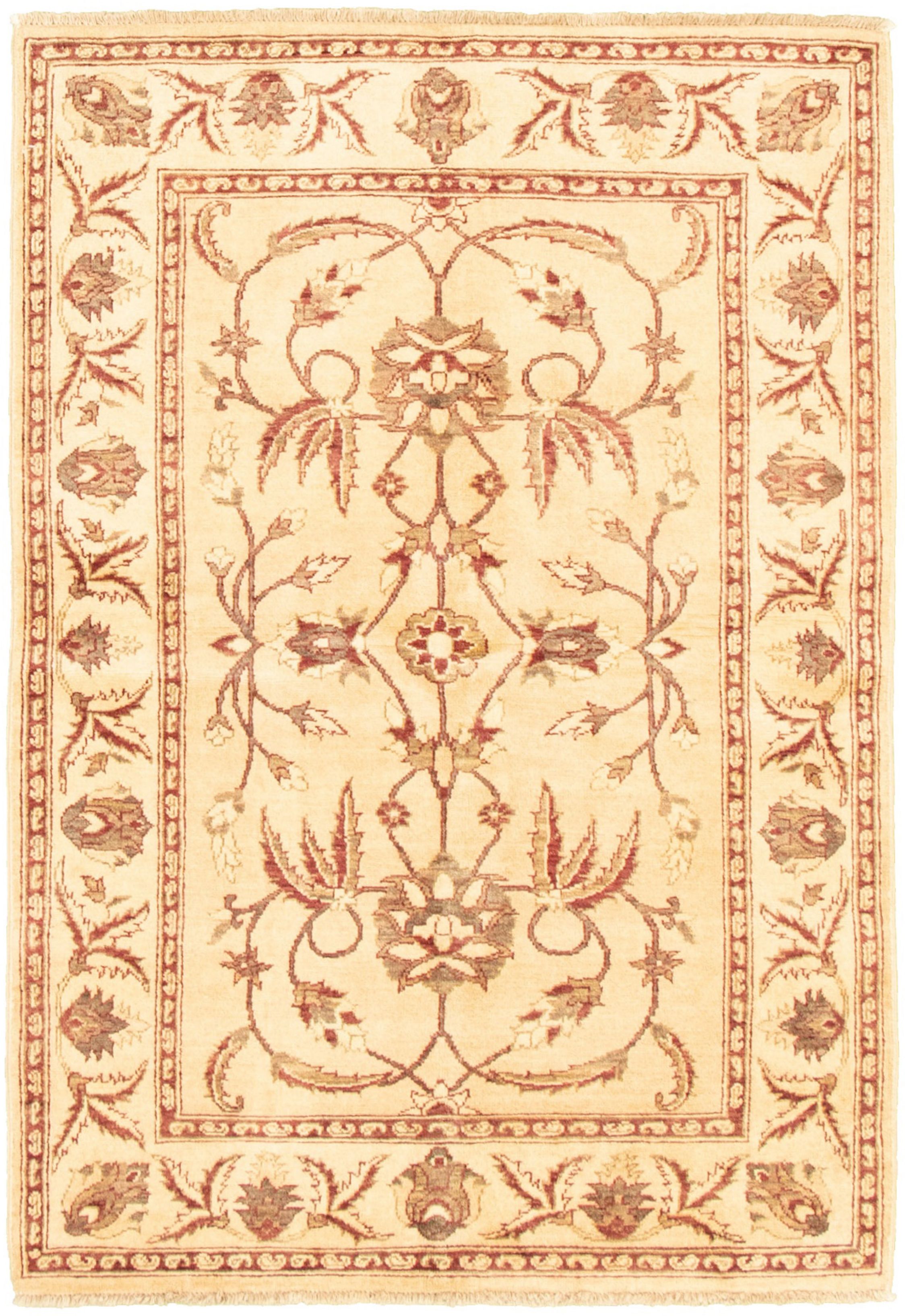 Hand-knotted Chobi Finest Beige Wool Rug 3'10" x 5'9" Size: 3'10" x 5'9"  