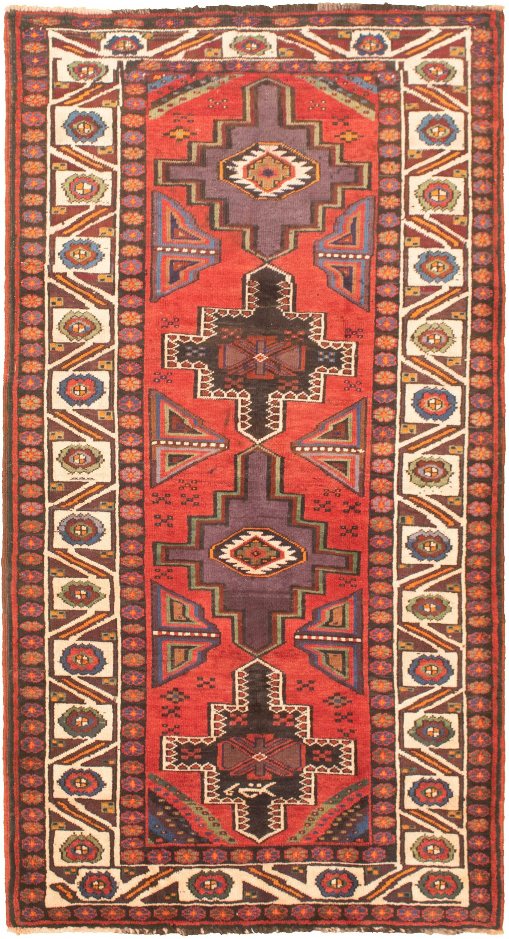 Hand-knotted Authentic Turkish Red Wool Rug 4'8" x 9'0" Size: 4'8" x 9'0"  
