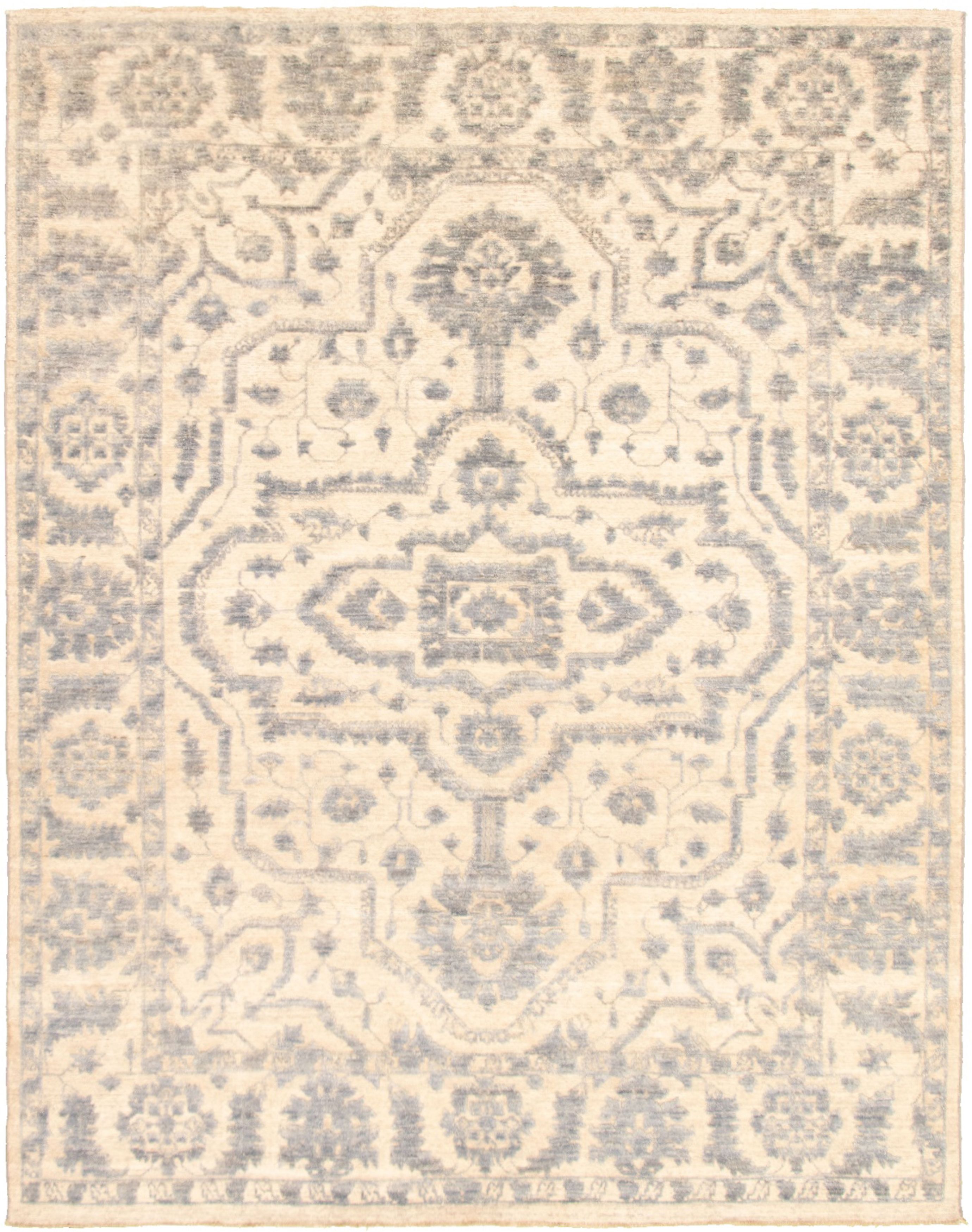 Hand-knotted Peshawar Finest Ivory  Rug 8'0" x 10'2" Size: 8'0" x 10'2"  