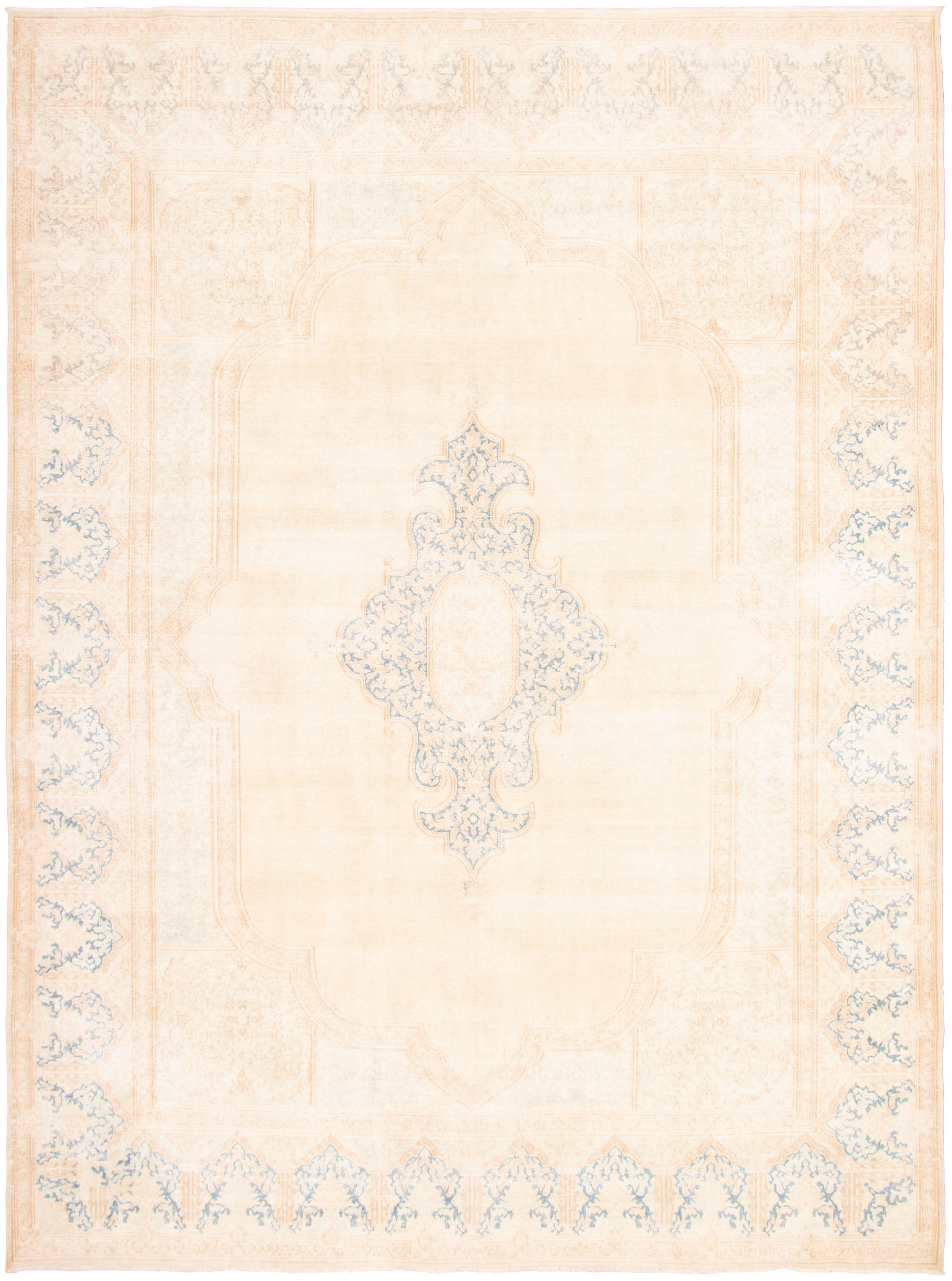 Hand-knotted Pako Vintage Ivory  Rug 9'8" x 13'2" Size: 9'8" x 13'2"  