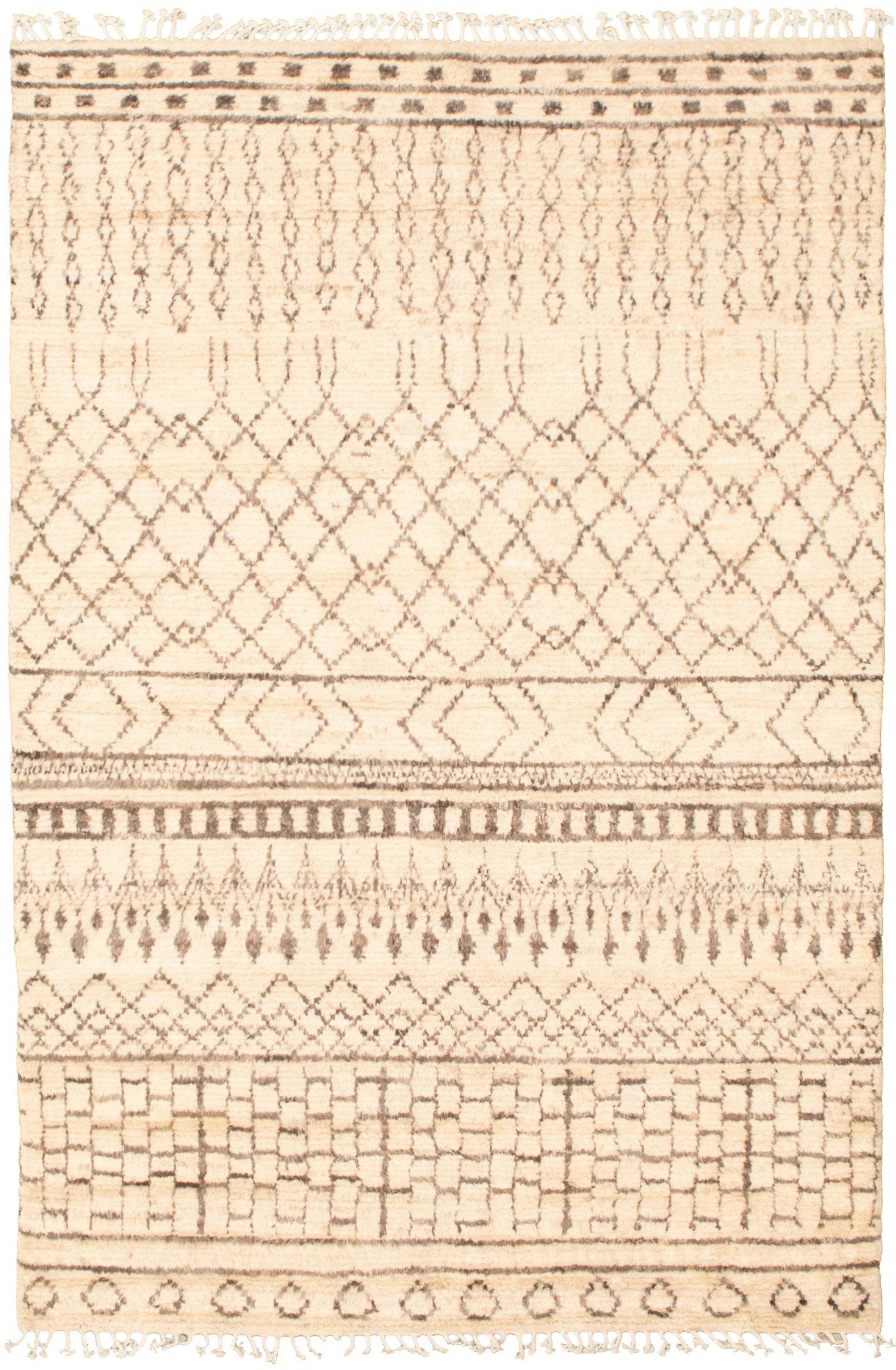Hand-knotted Marrakech Cream  Rug 6'1" x 9'5" Size: 6'1" x 9'5"  