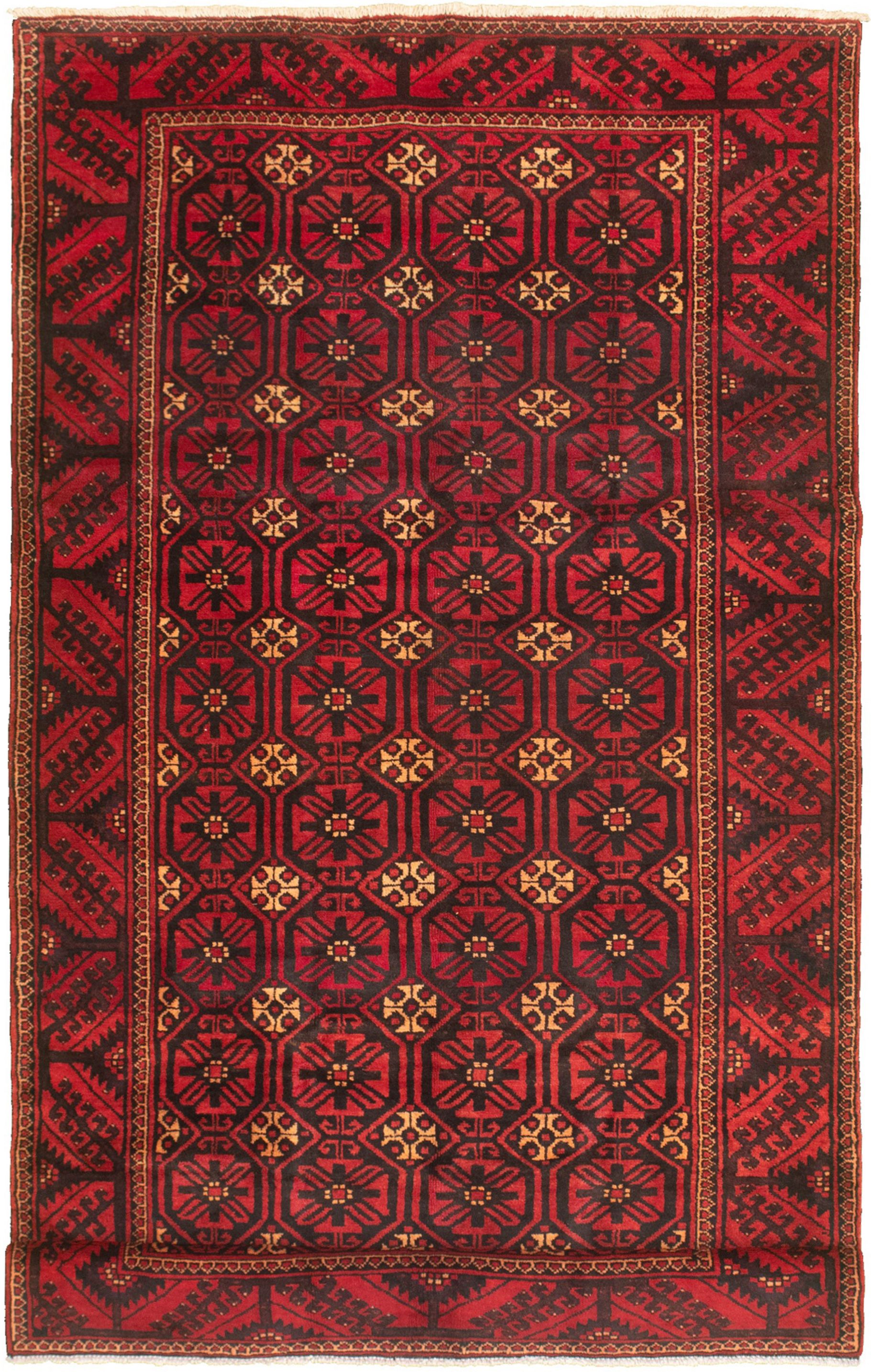 Hand-knotted Konya Anatolian Red Wool Rug 5'5" x 10'2" Size: 5'5" x 10'2"  