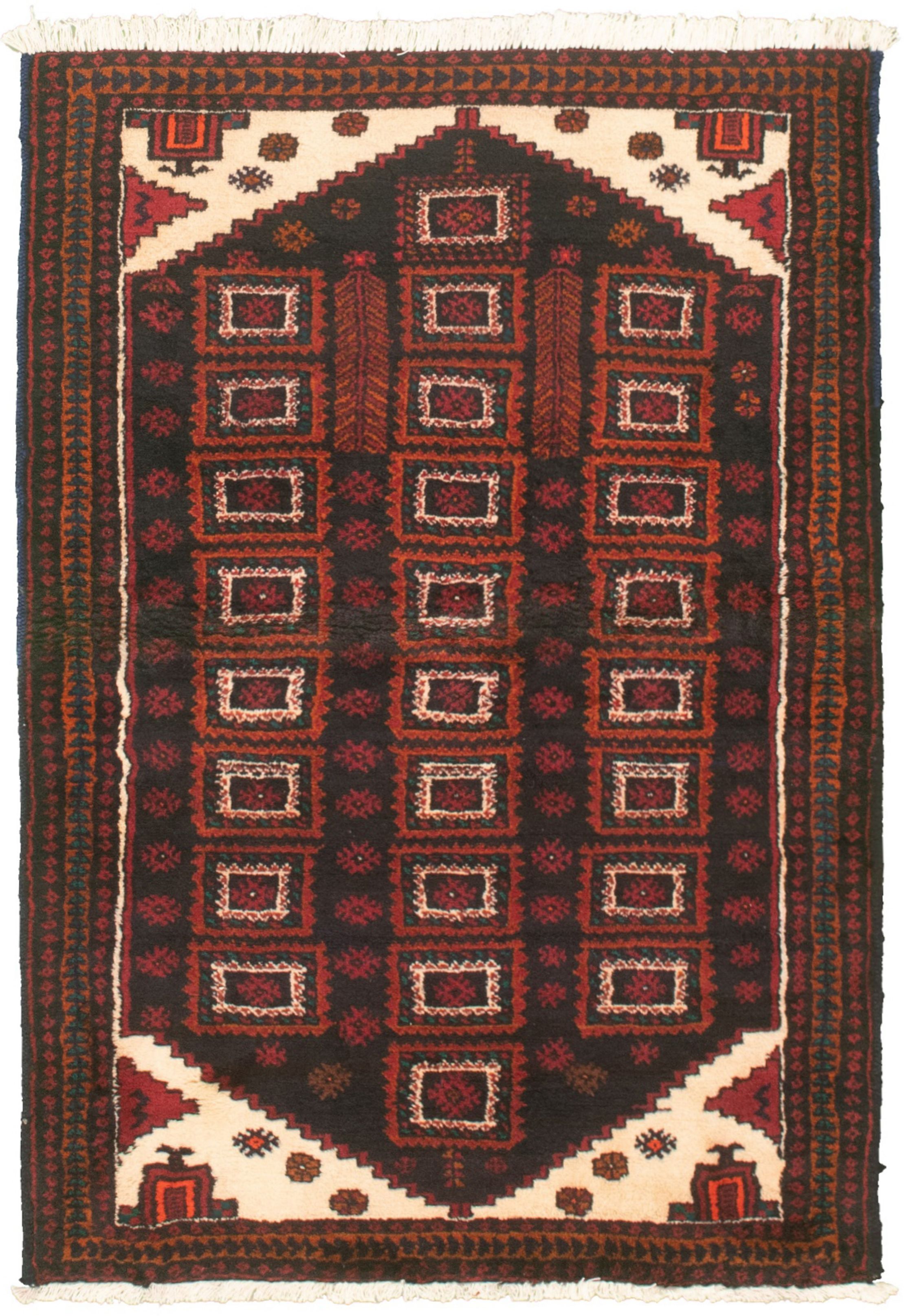 Hand-knotted Akhjah Black Wool Rug 3'5" x 5'2" Size: 3'5" x 5'2"  