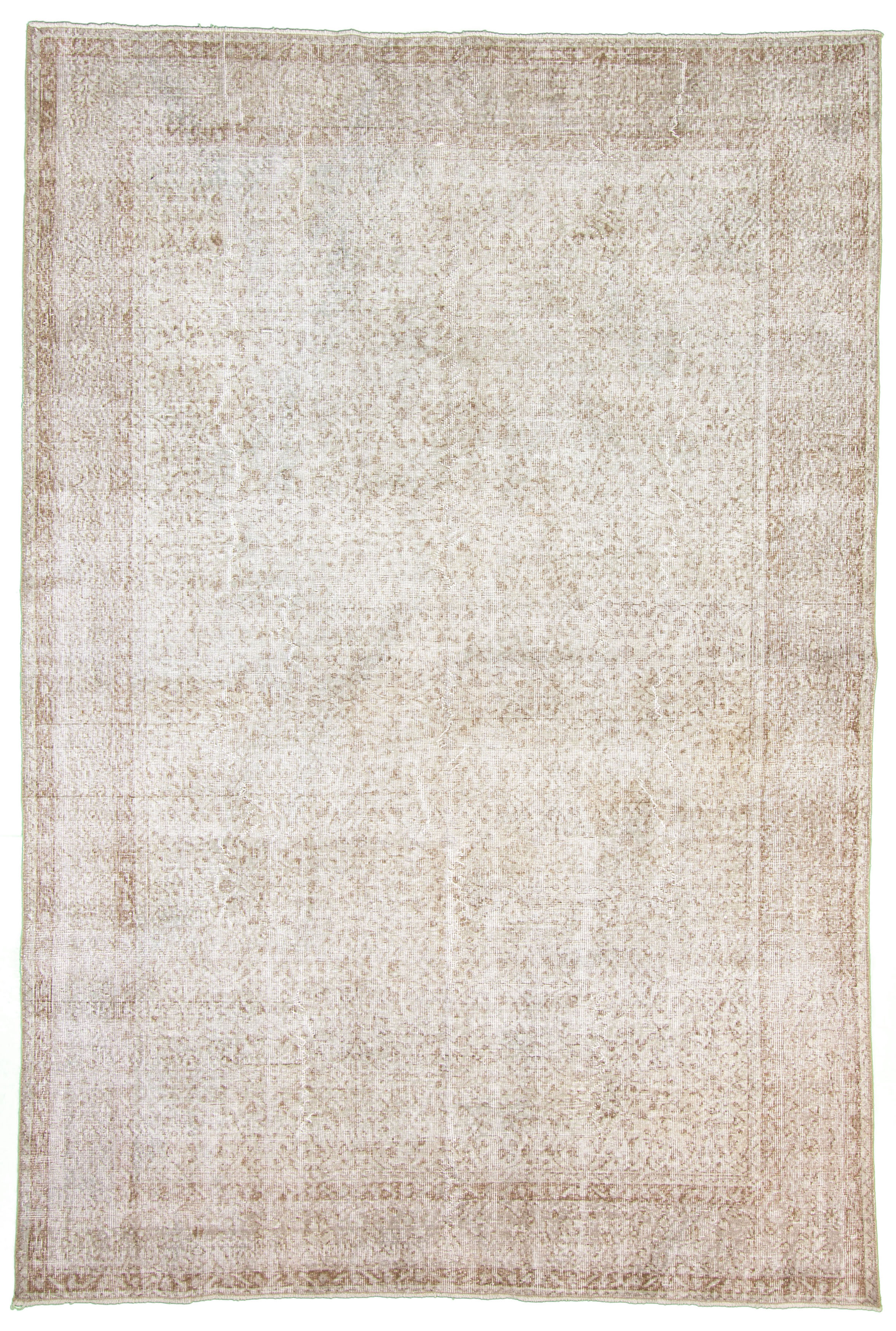 Hand-knotted Antalya Vintage   Rug 9'10" x 6'8" Size: 6'8" x 9'10"  