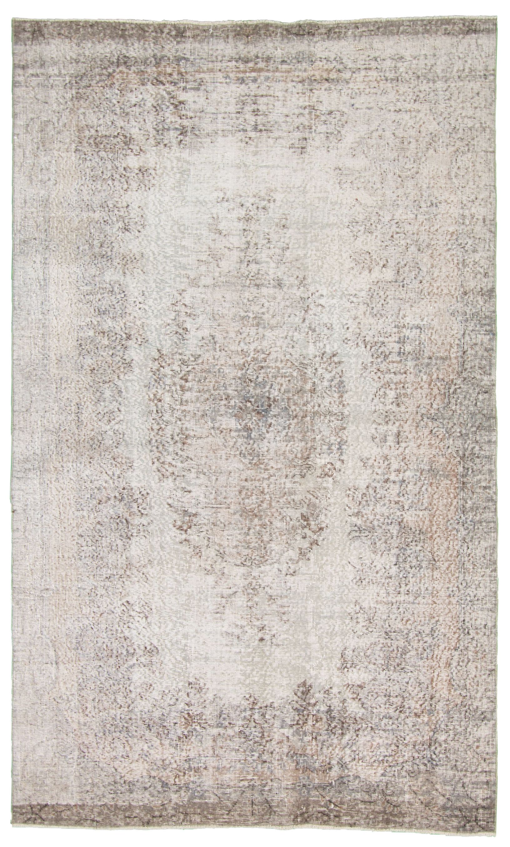 Hand-knotted Antalya Vintage   Rug 5'7" x 9'1" Size: 5'7" x 9'1"  