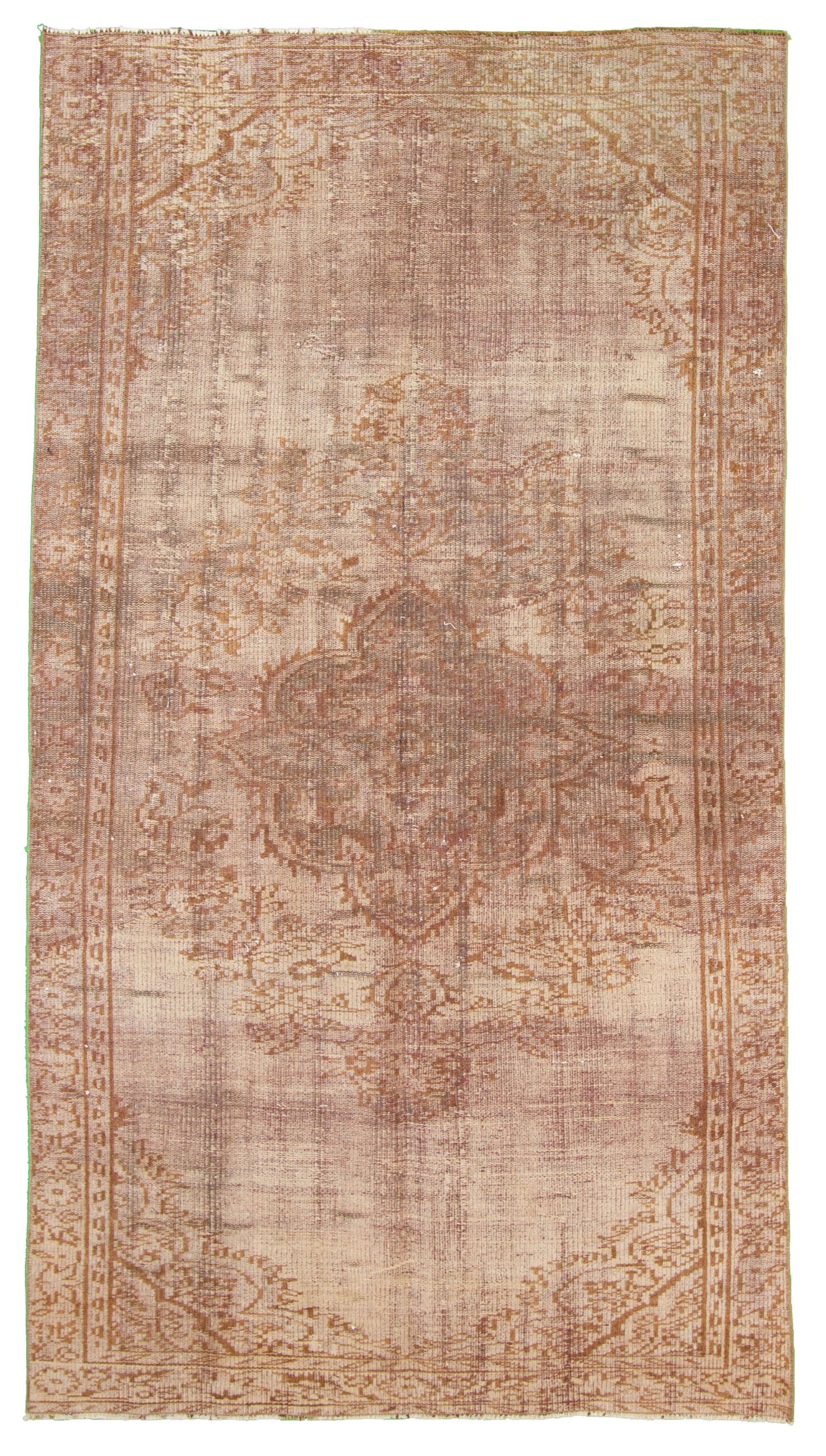 Hand-knotted Antalya Vintage   Rug 4'10" x 8'4" Size: 4'10" x 8'4"  