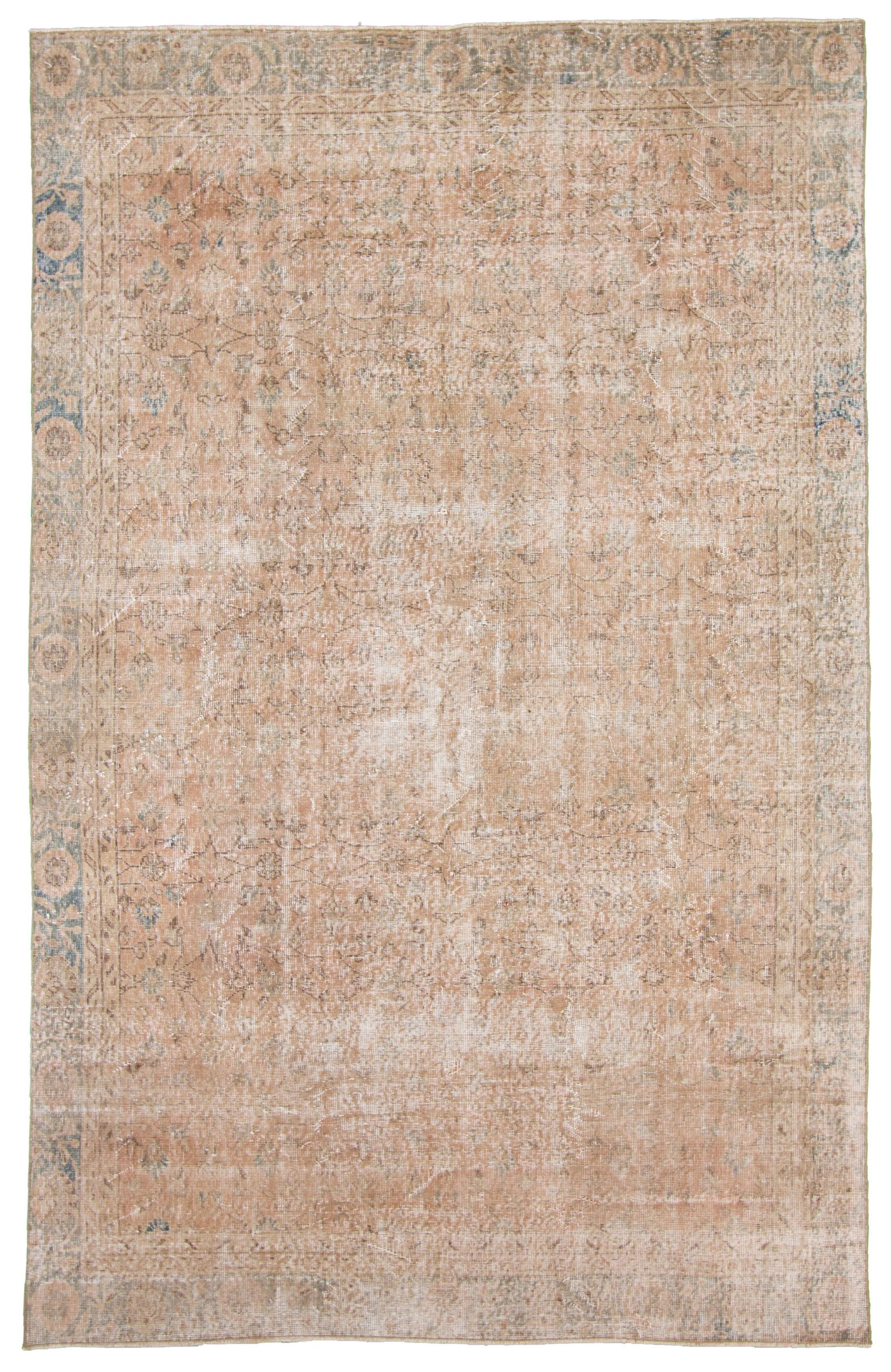 Hand-knotted Antalya Vintage   Rug 9'11" x 6'5" Size: 6'5" x 9'11"  