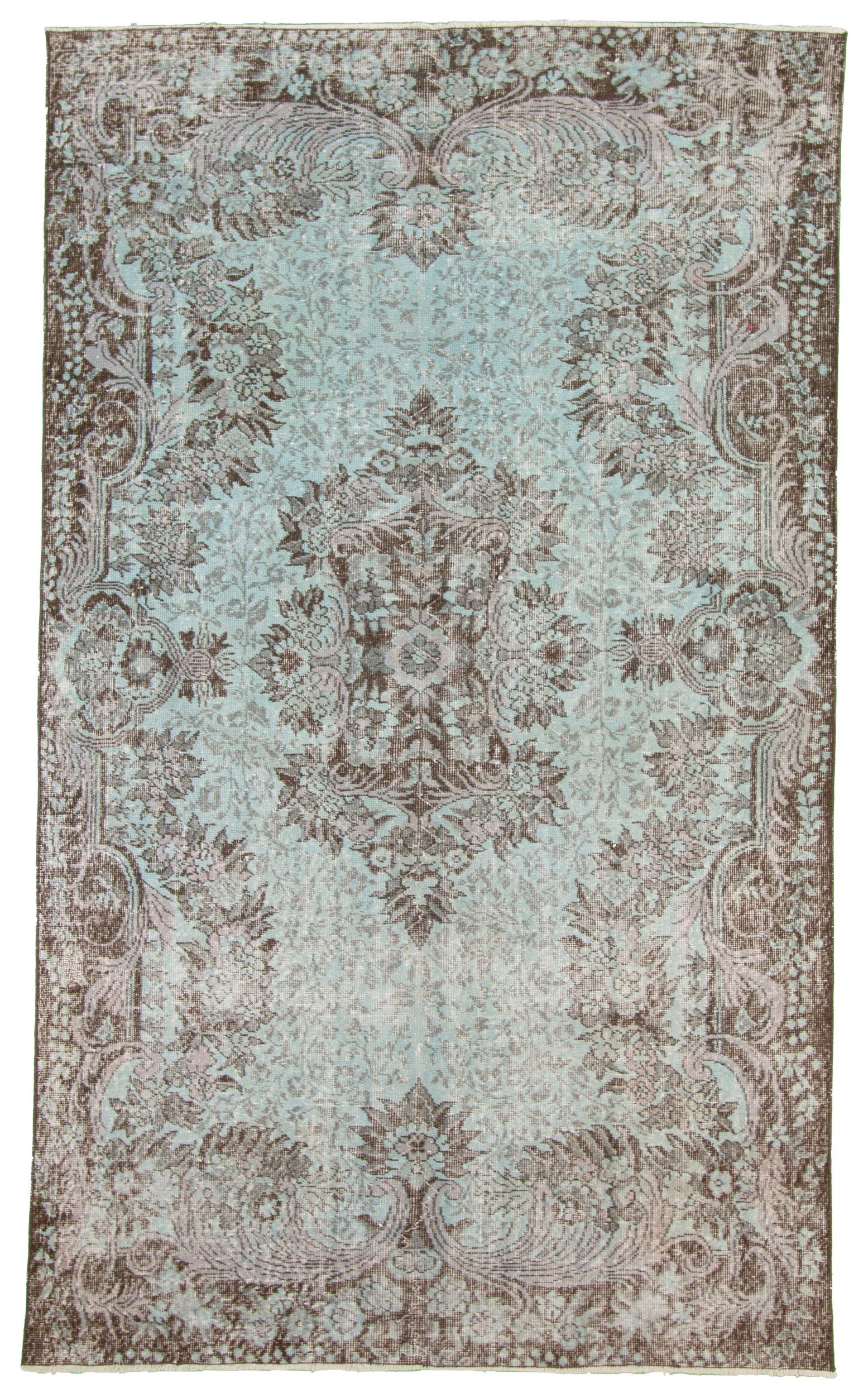 Hand-knotted Antalya Vintage   Rug 5'6" x 9'7" Size: 5'6" x 9'7"  