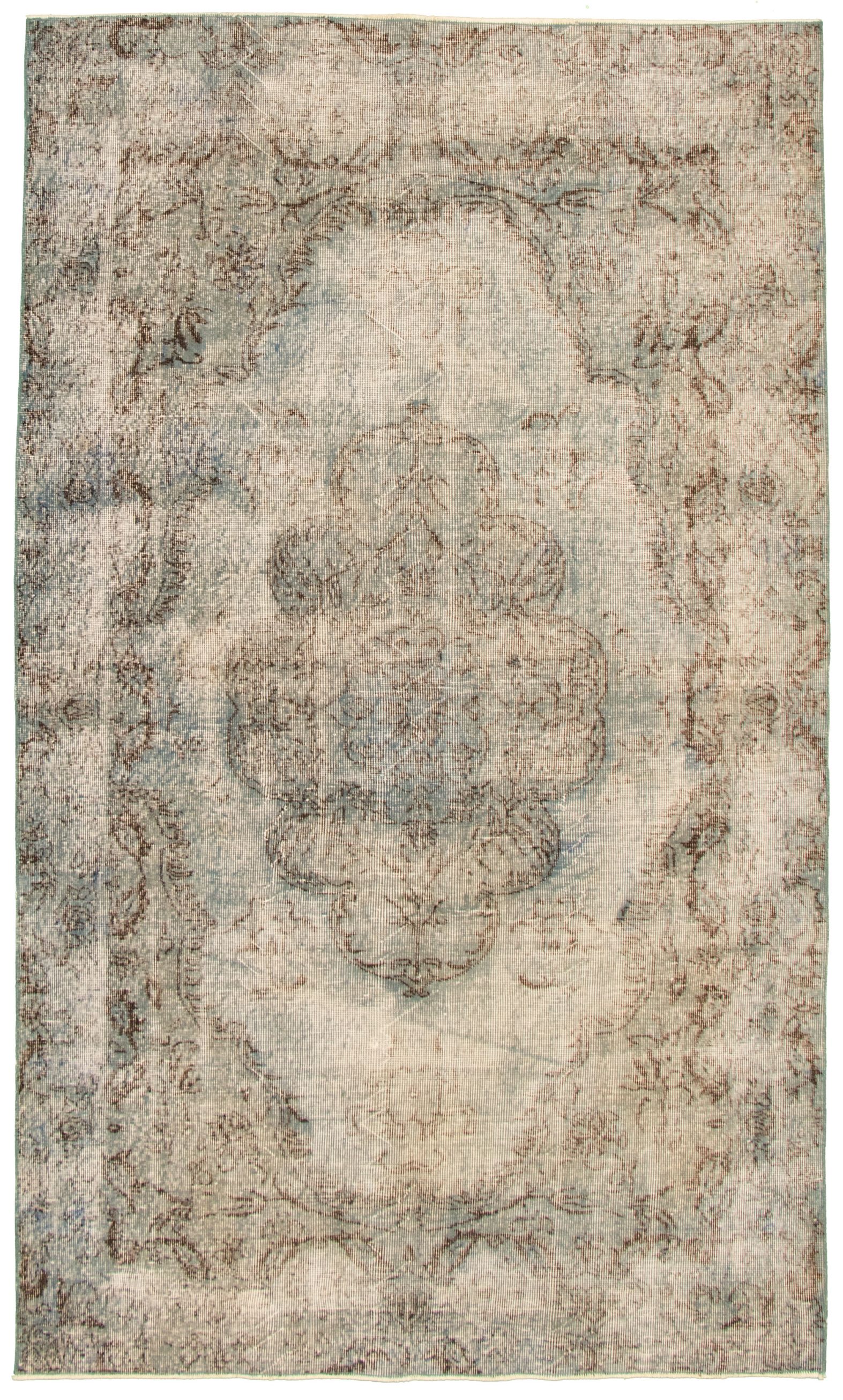 Hand-knotted Antalya Vintage   Rug 5'5" x 9'2" Size: 5'5" x 9'2"  