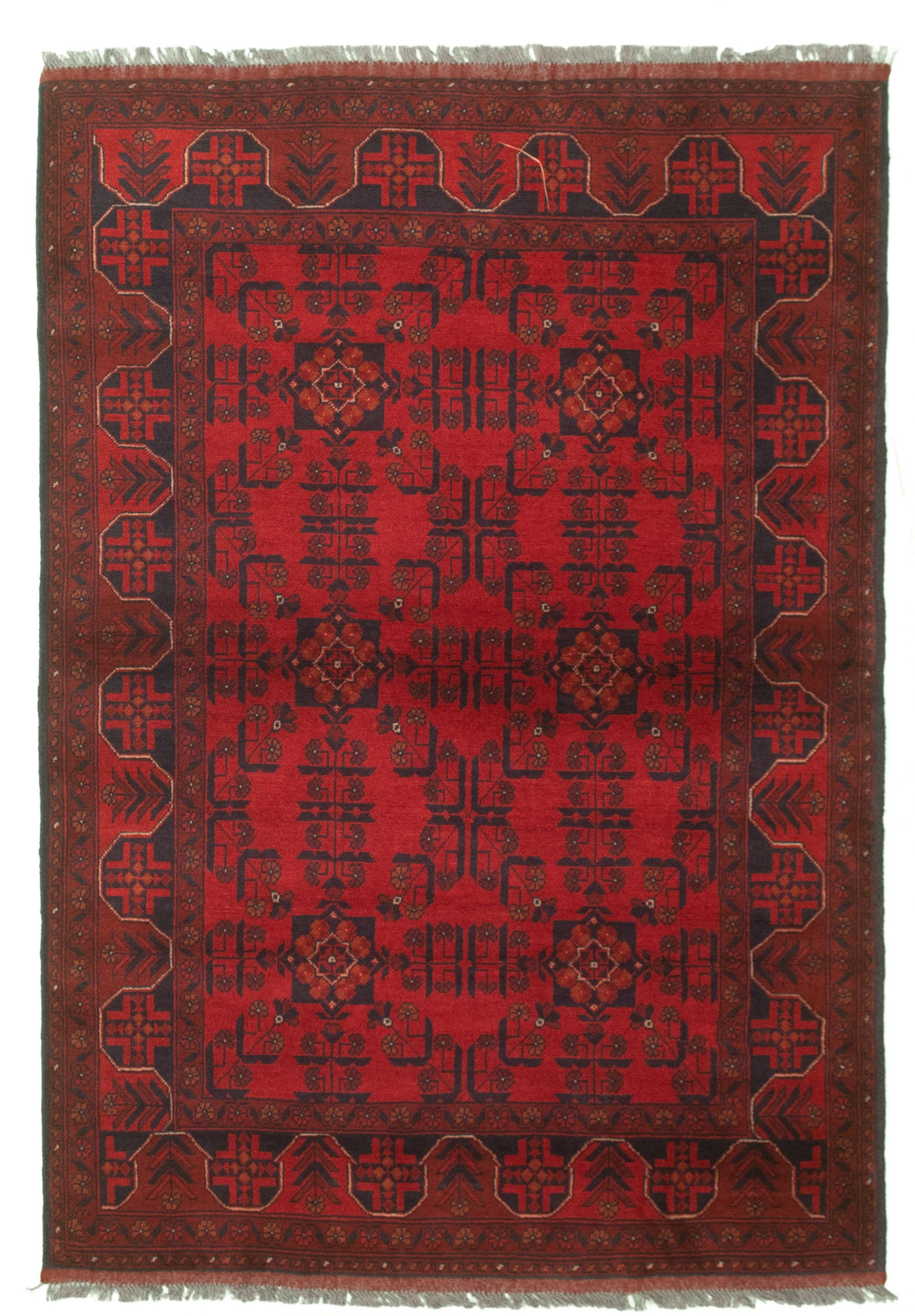 Hand-knotted Finest Khal Mohammadi Red Wool Rug 4'3" x 6'3"  Size: 4'3" x 6'3"  