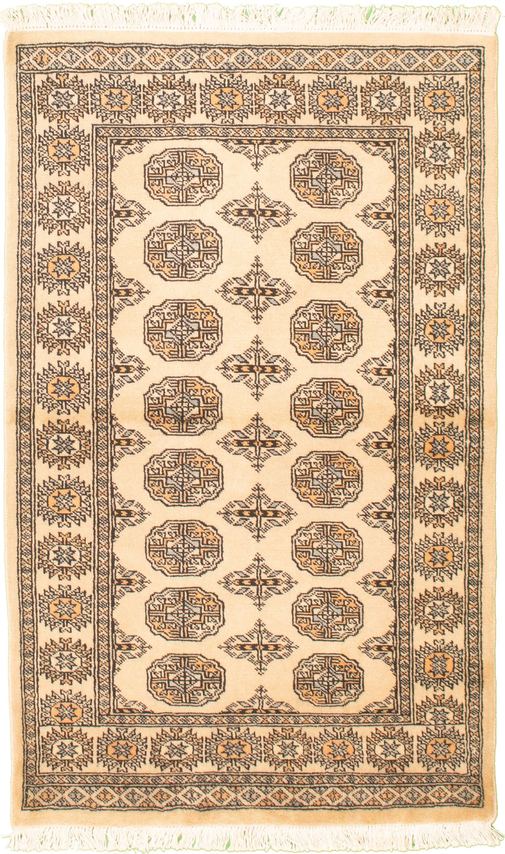 Hand-knotted Finest Peshawar Bokhara Ivory Wool Rug 3'1" x 5'1" Size: 3'1" x 5'1"  
