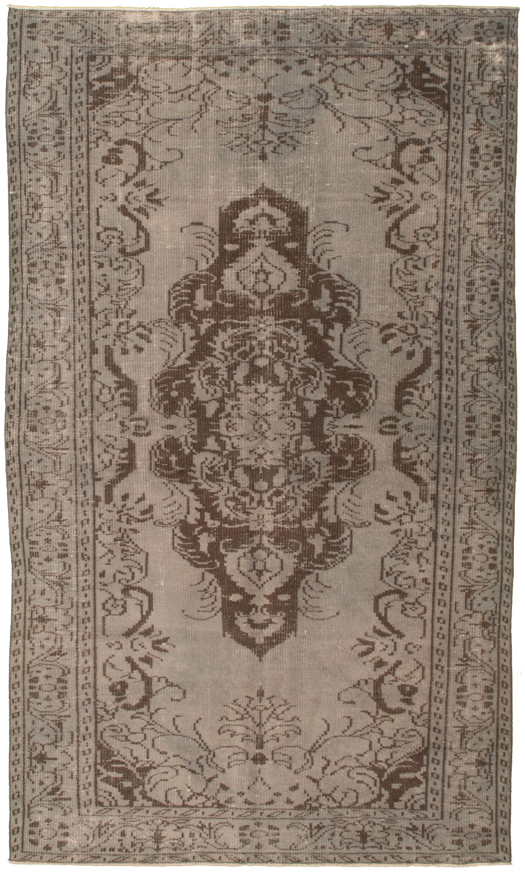 Hand-knotted Color Transition Grey Wool Rug 5'0" x 8'8" Size: 5'0" x 8'8"  