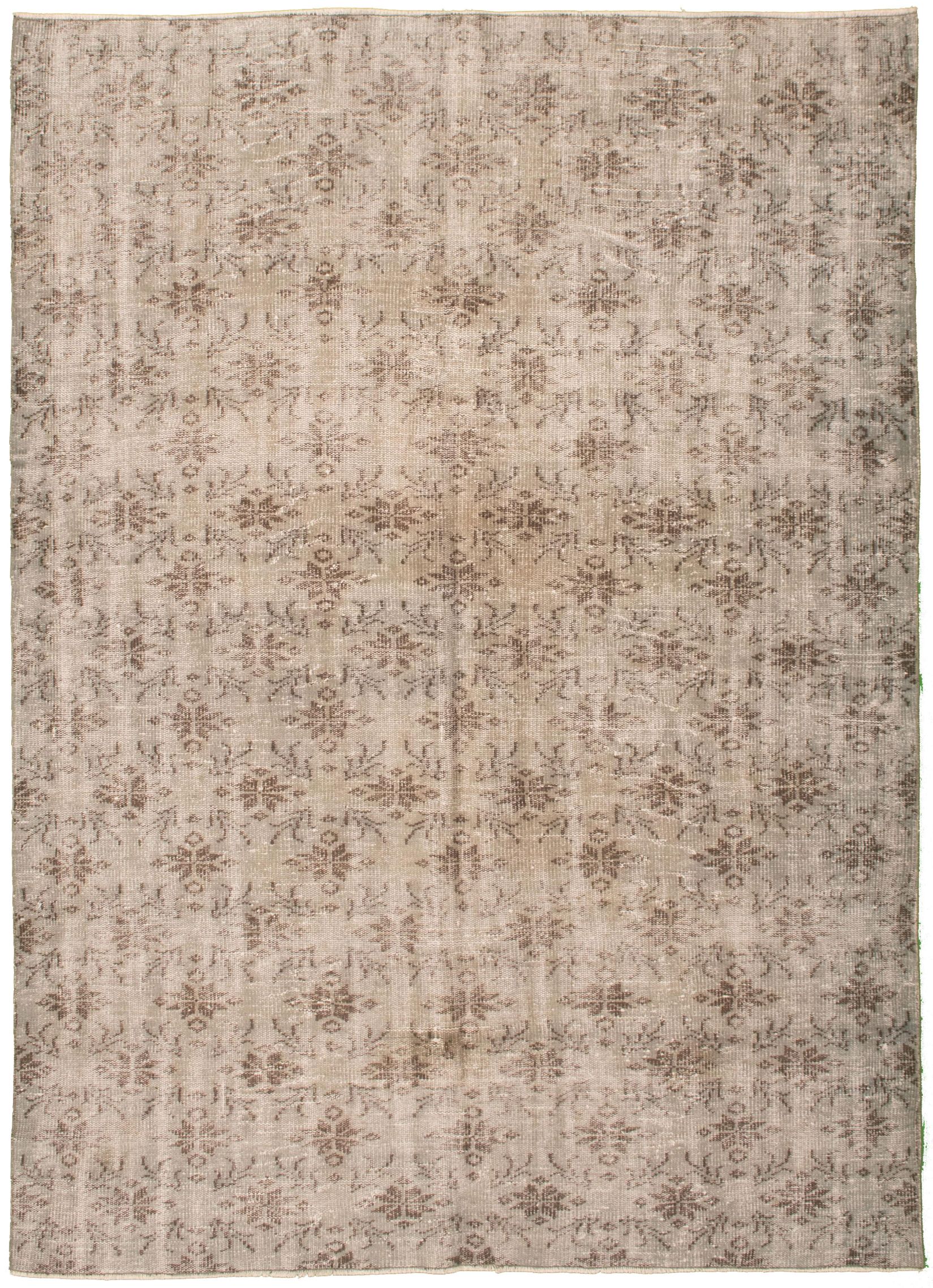 Hand-knotted Color Transition Light Grey Wool Rug 9'1" x 6'4" Size: 9'1" x 6'4"  