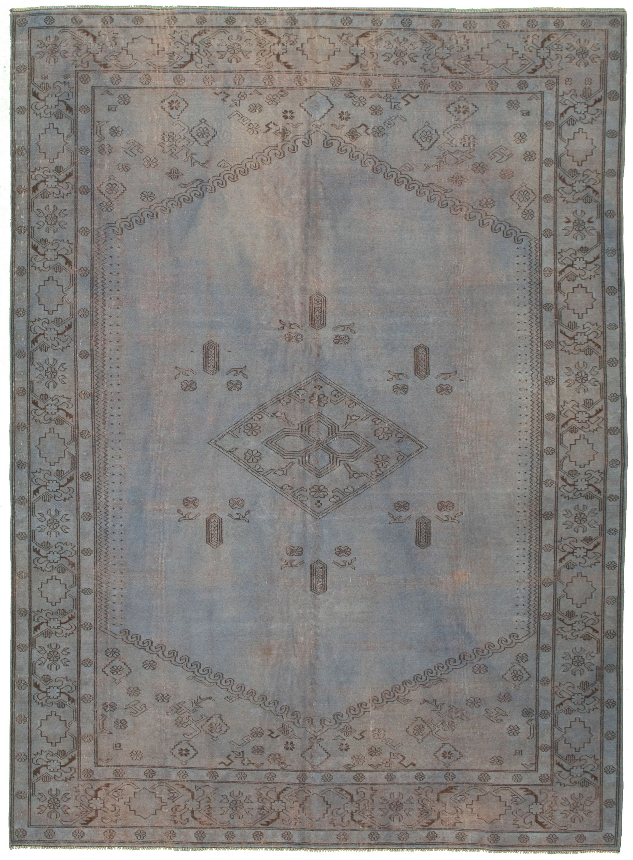 Hand-knotted Color Transition Grey Wool Rug 6'11" x 9'5" Size: 6'11" x 9'5"  
